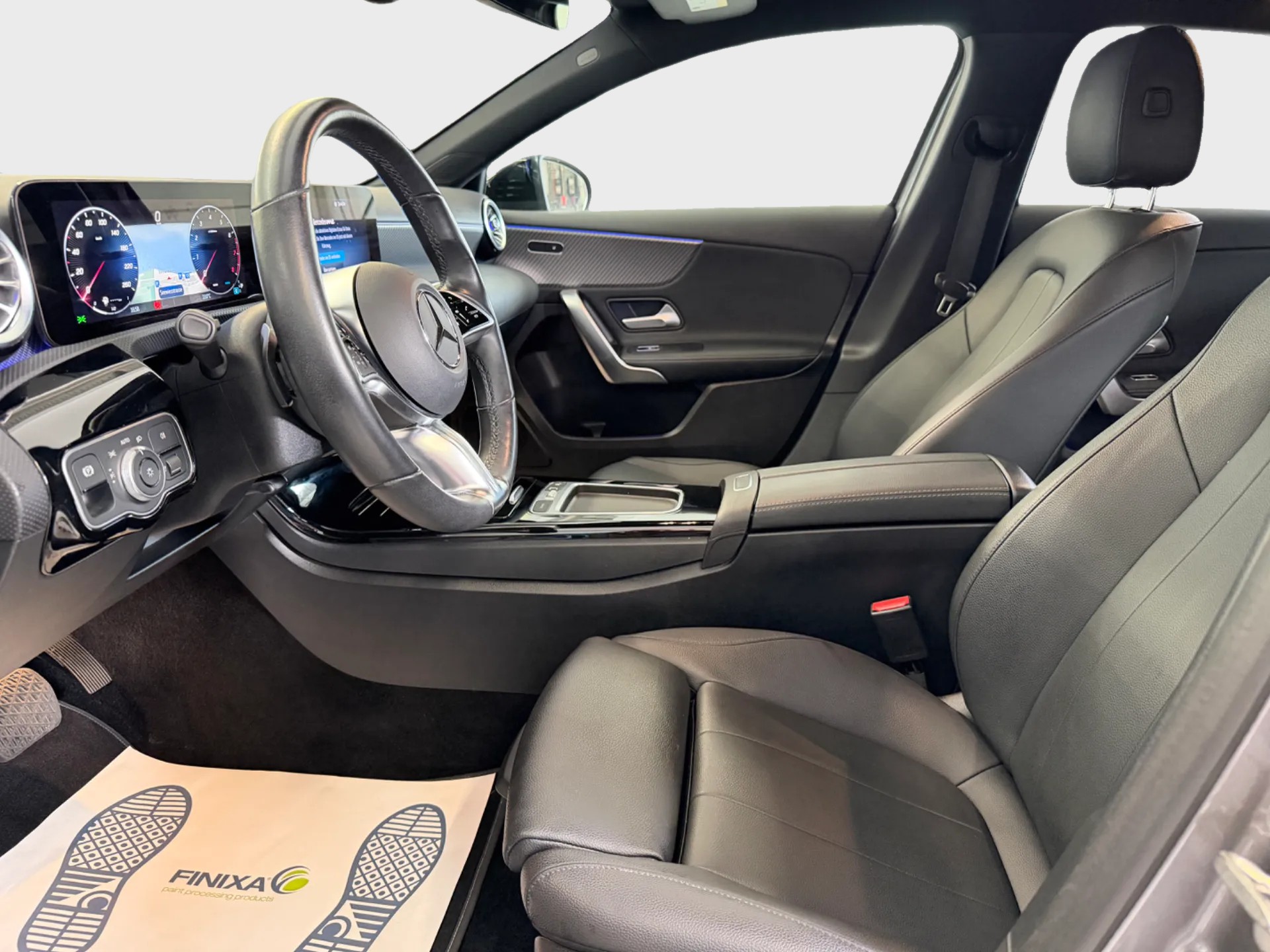 MERCEDES-BENZ A 180 7G-DCT-image-7