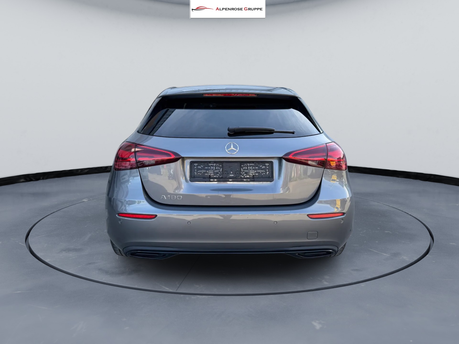 MERCEDES-BENZ A 180 7G-DCT-image-4