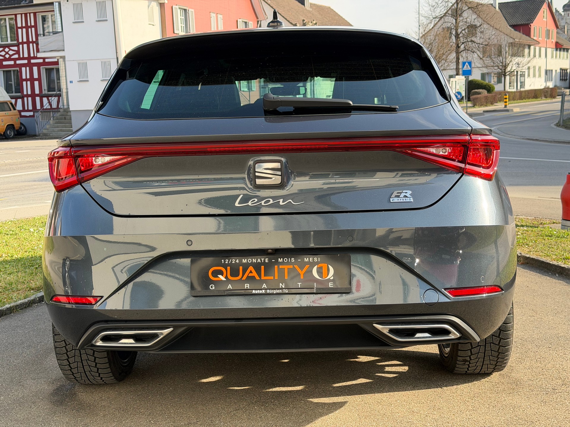 SEAT Leon 1.4 eHybrid pHEV DSG FR Vollausstattung-image-9