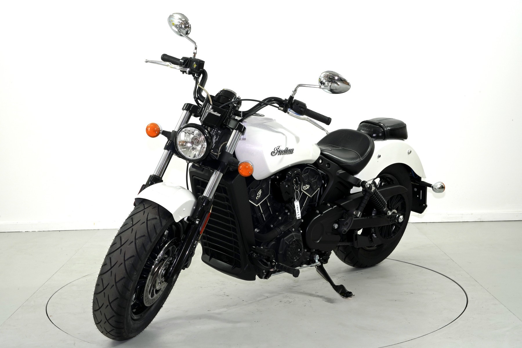 INDIAN Scout Sixty ABS-image-2