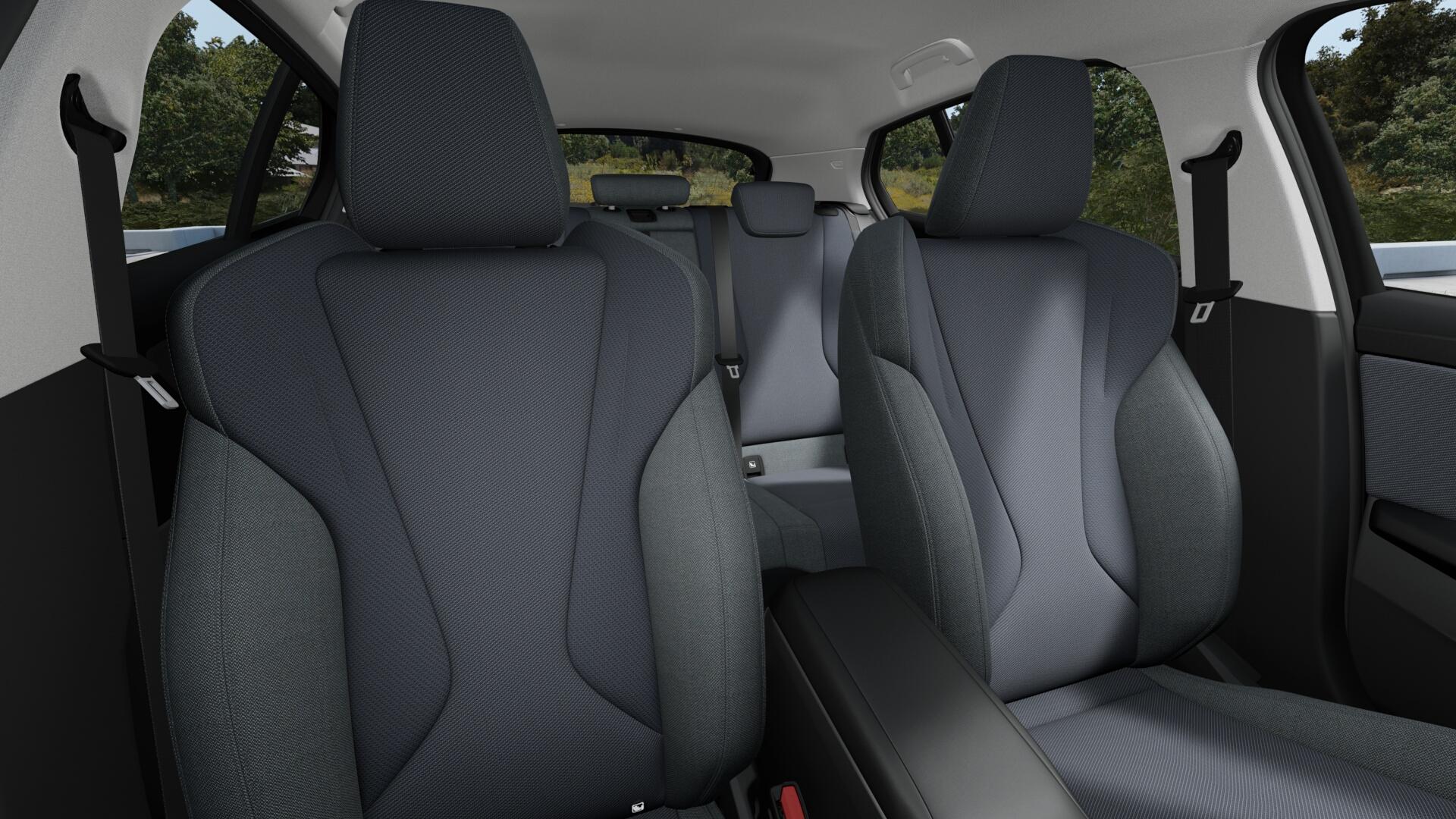 BMW 116-showroom-element-3