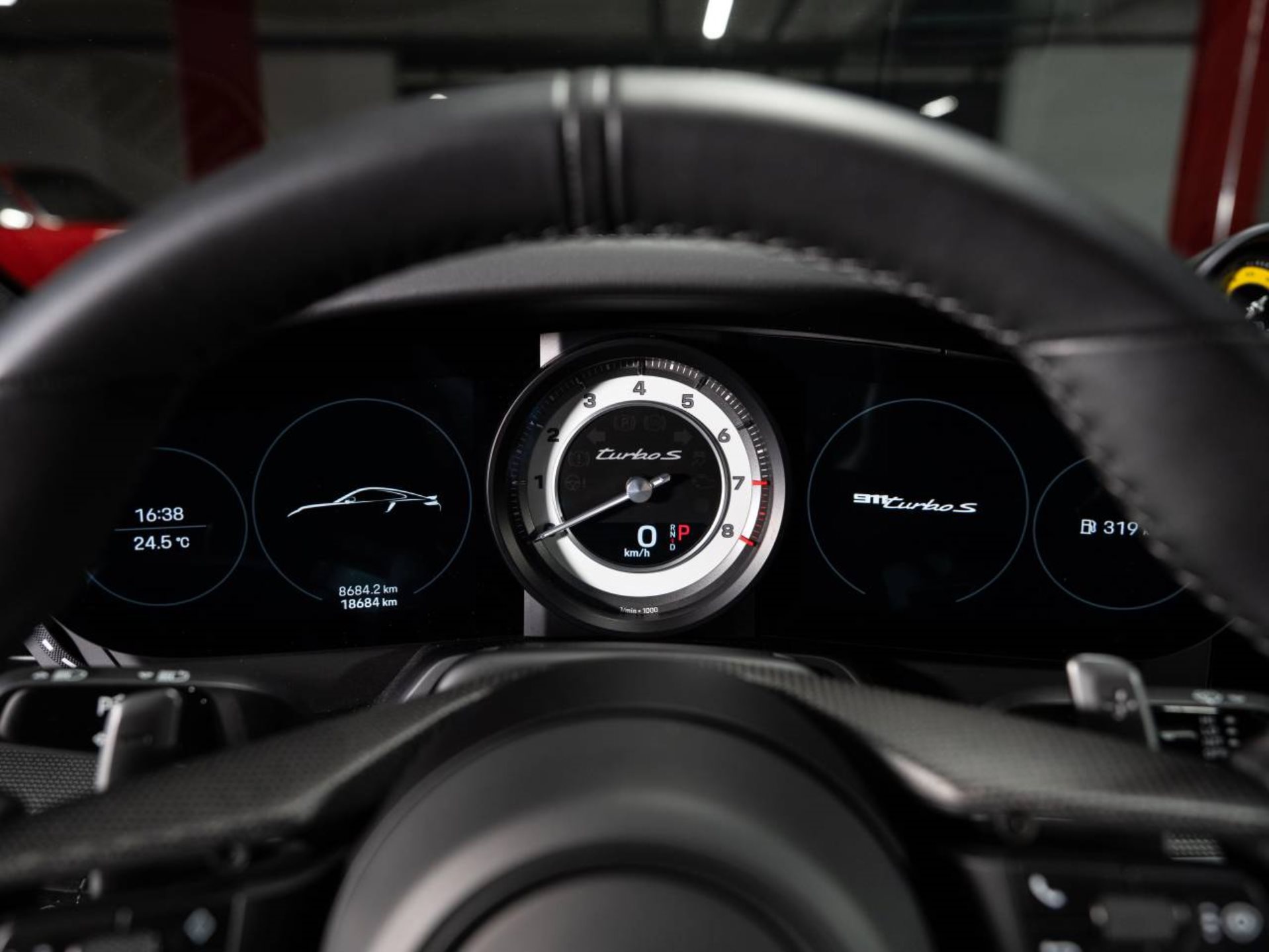 PORSCHE 911 Turbo S (MY21)-image-10