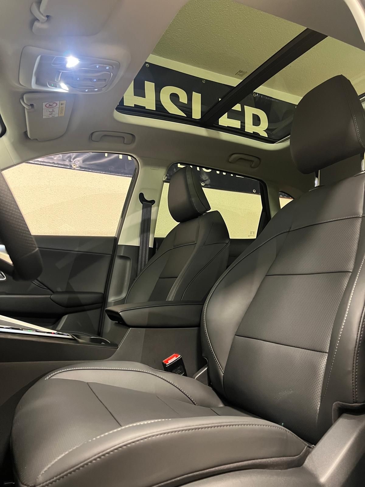MG ZS 1.5 HEV Luxury-image-8