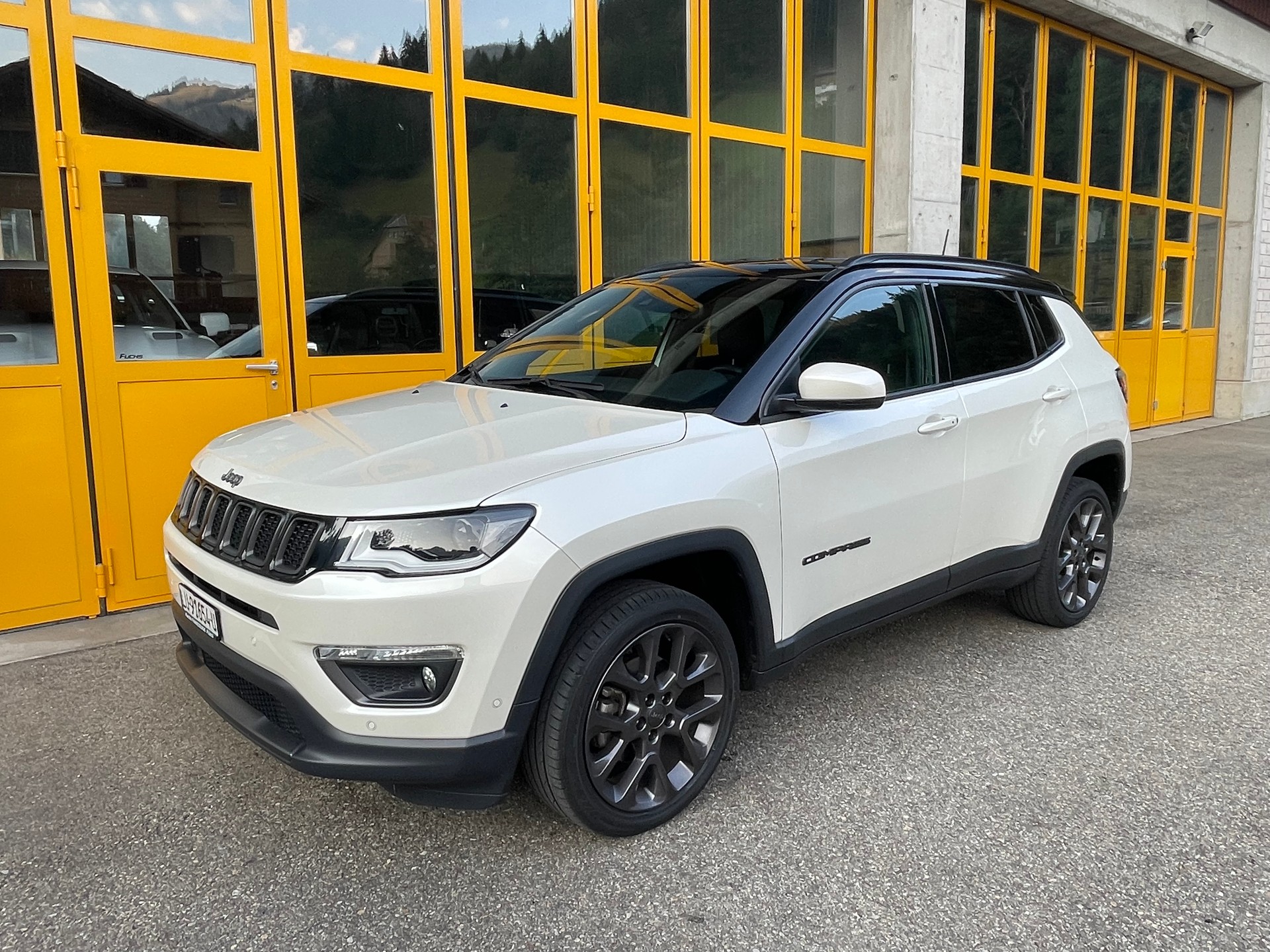 JEEP Compass 1.4 Turbo S Sport Edition AWD 9ATX-image-1