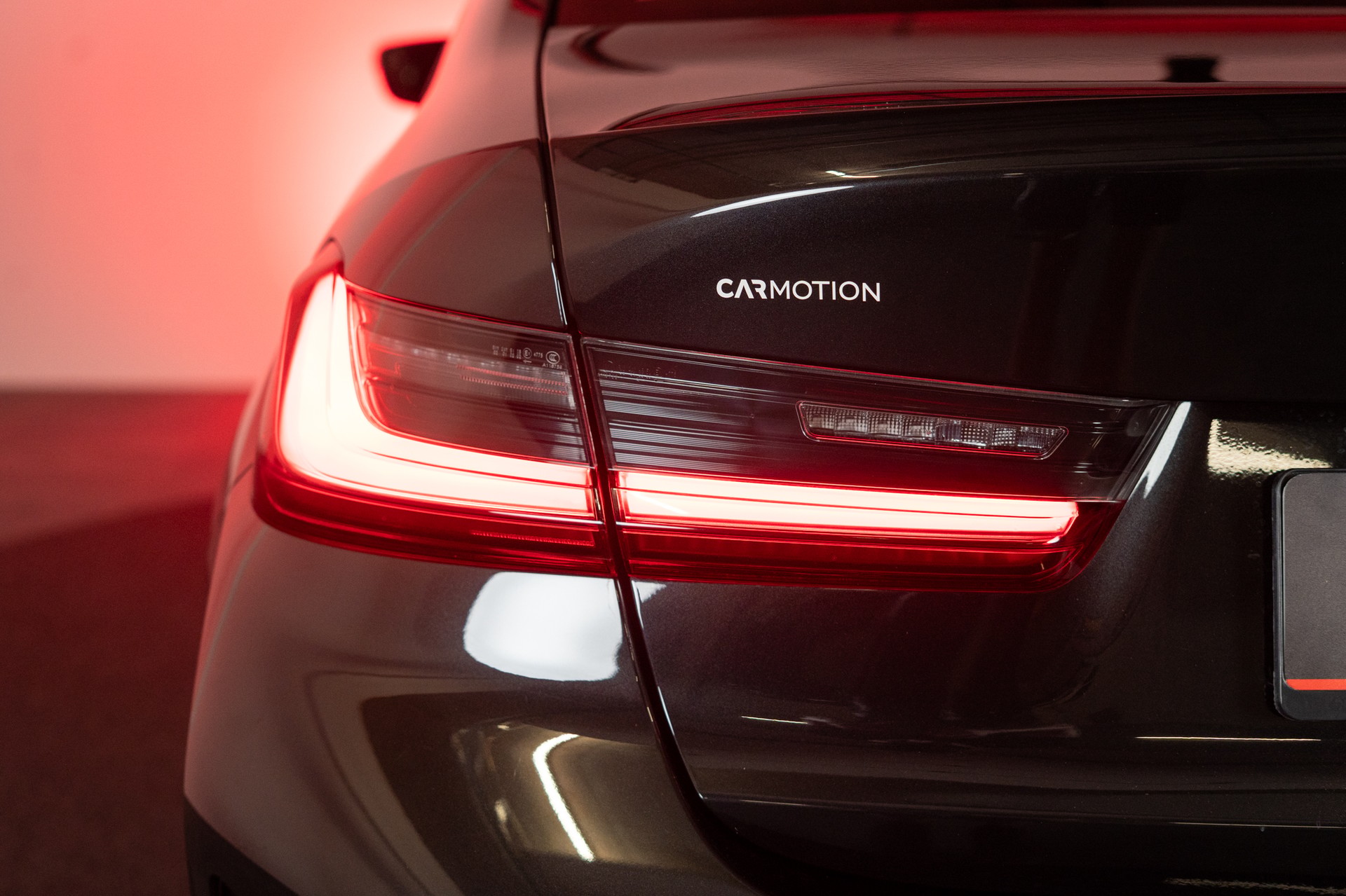 BMW 320d M Sport SAG / 360°Kamera / HeadUp / el.Heckklappe-image-5