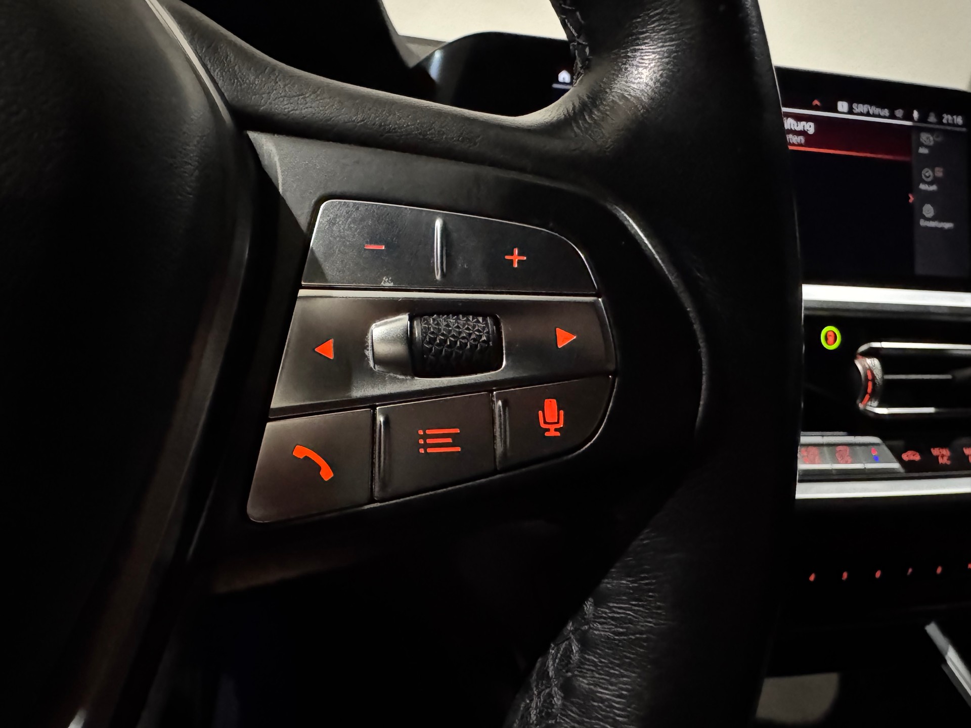 BMW 320d xDrive 48V Touring Steptronic | 1.Hand | AHK |-image-20