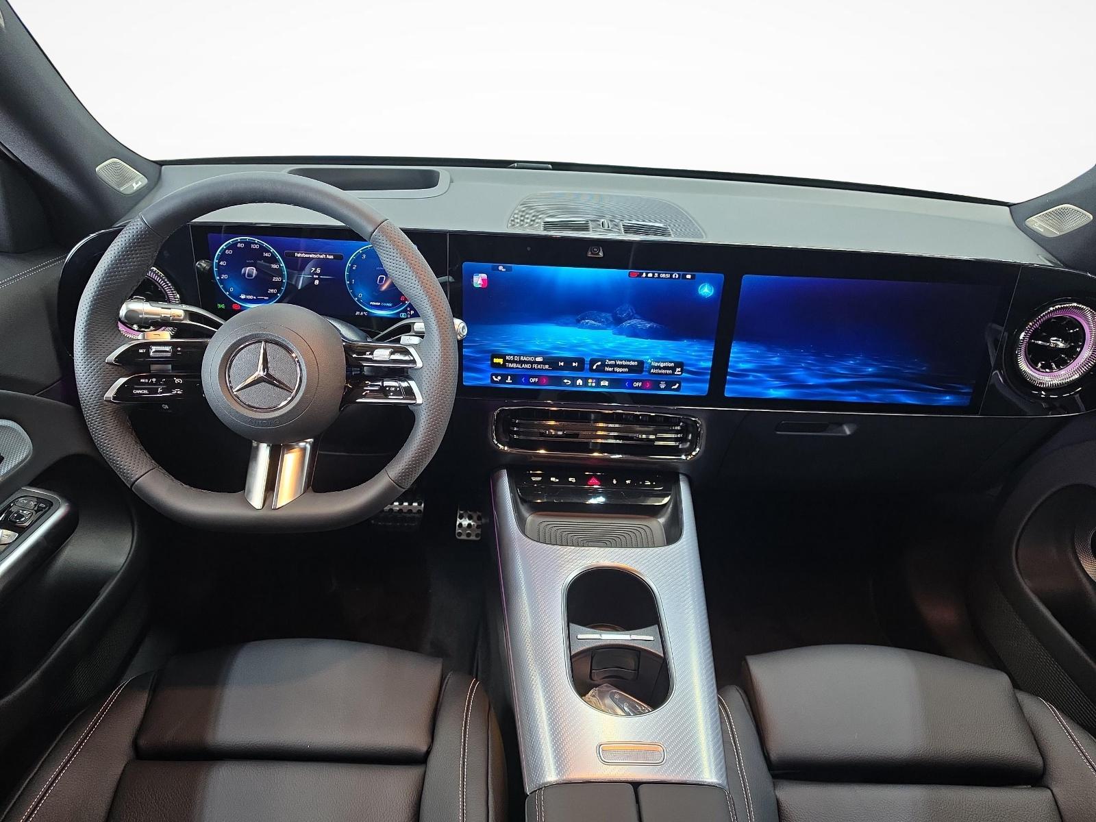 MERCEDES-BENZ GLB 220 4MATIC AMG Line-image-6