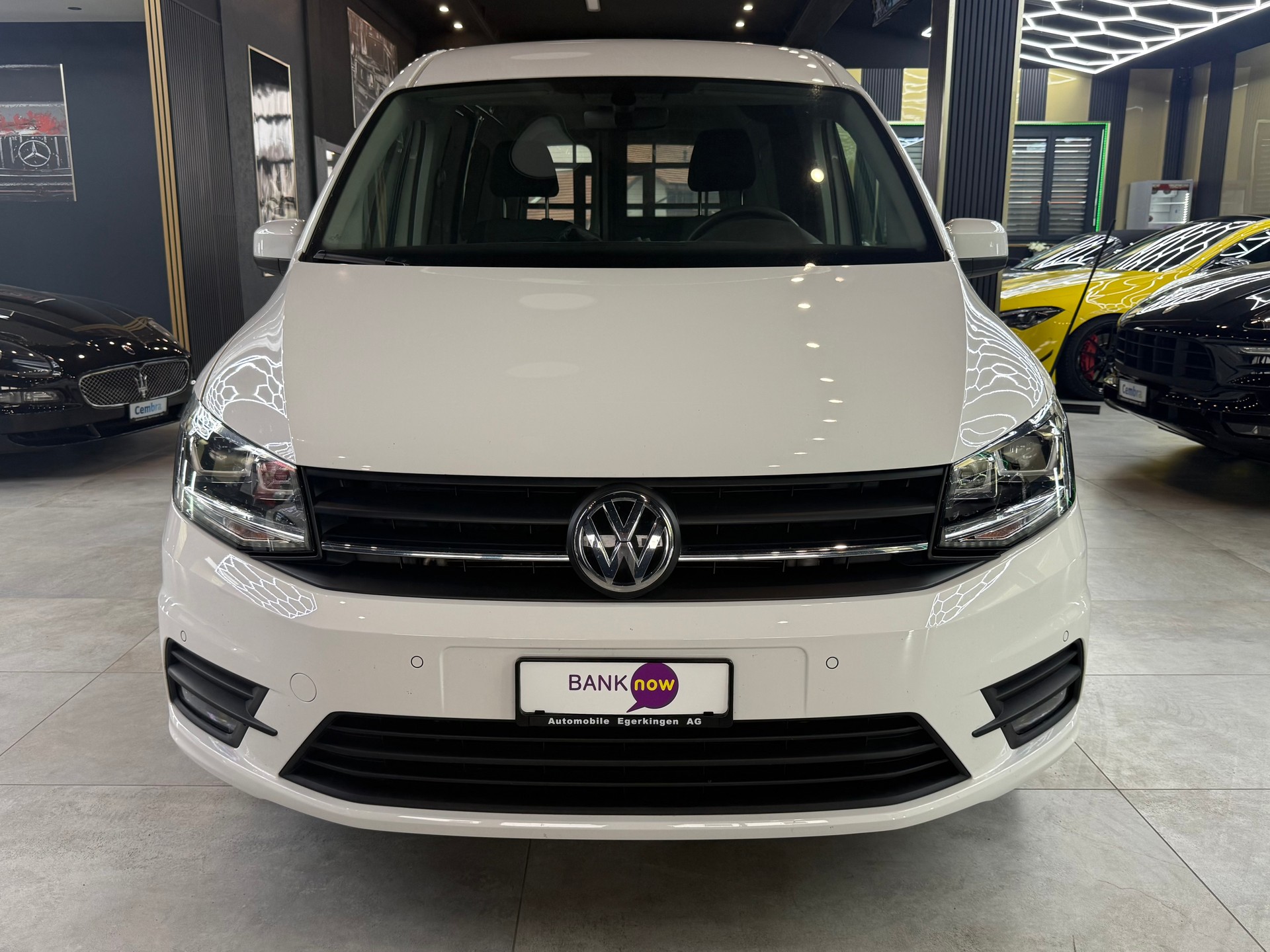 VW Caddy Maxi 2.0TDI BlueMotion Technology DSG-showroom-element-1