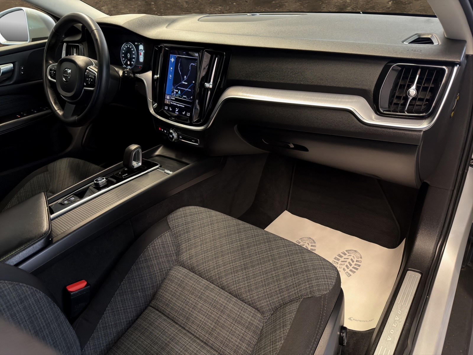 VOLVO V60 Cross Country B4 Diesel Mild Hybrid AWD Geartronic-image-8