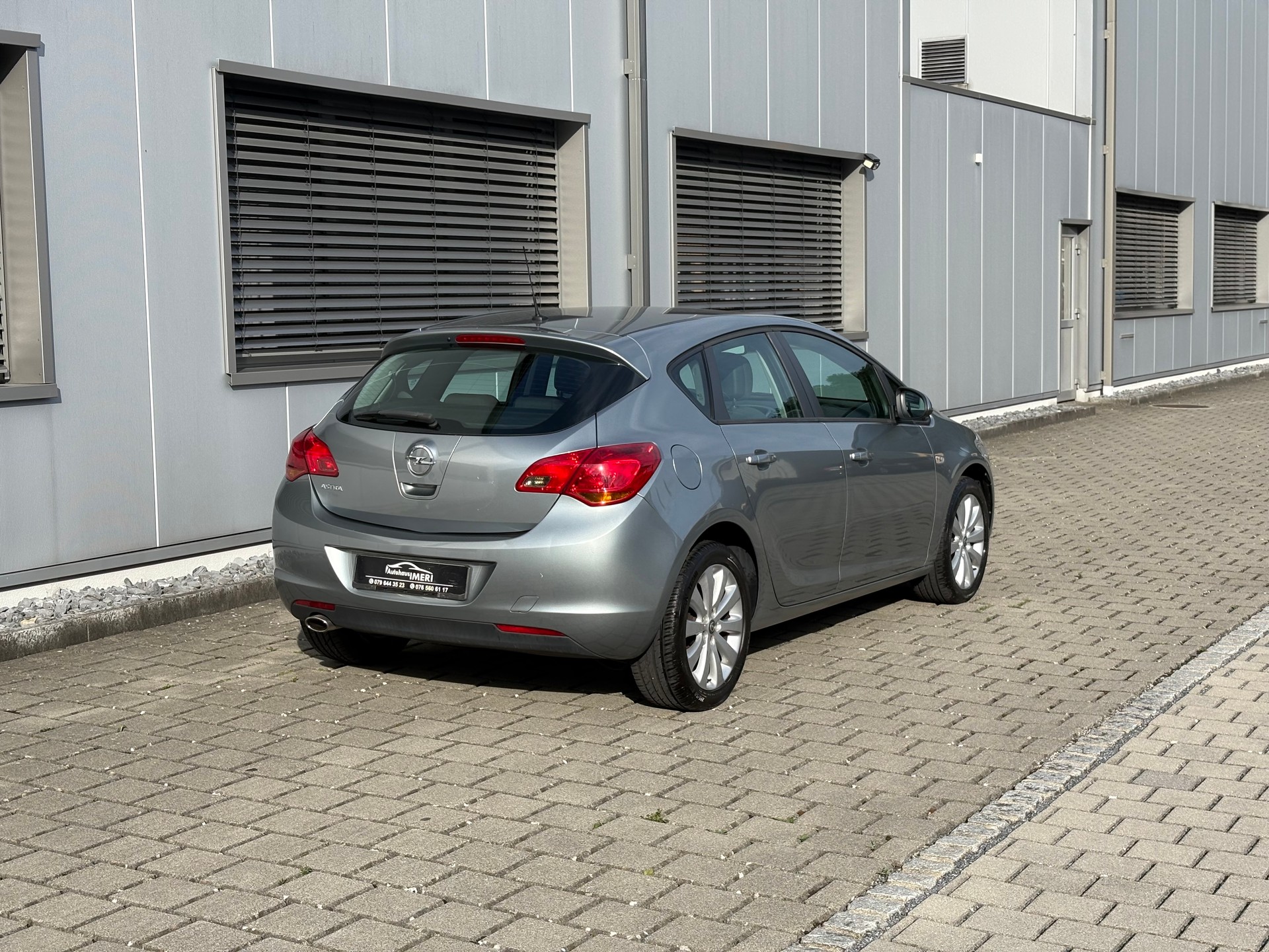 OPEL Astra 1.4i 16V Turbo Frisch ab MFK 10.09.2026 & Service-image-8