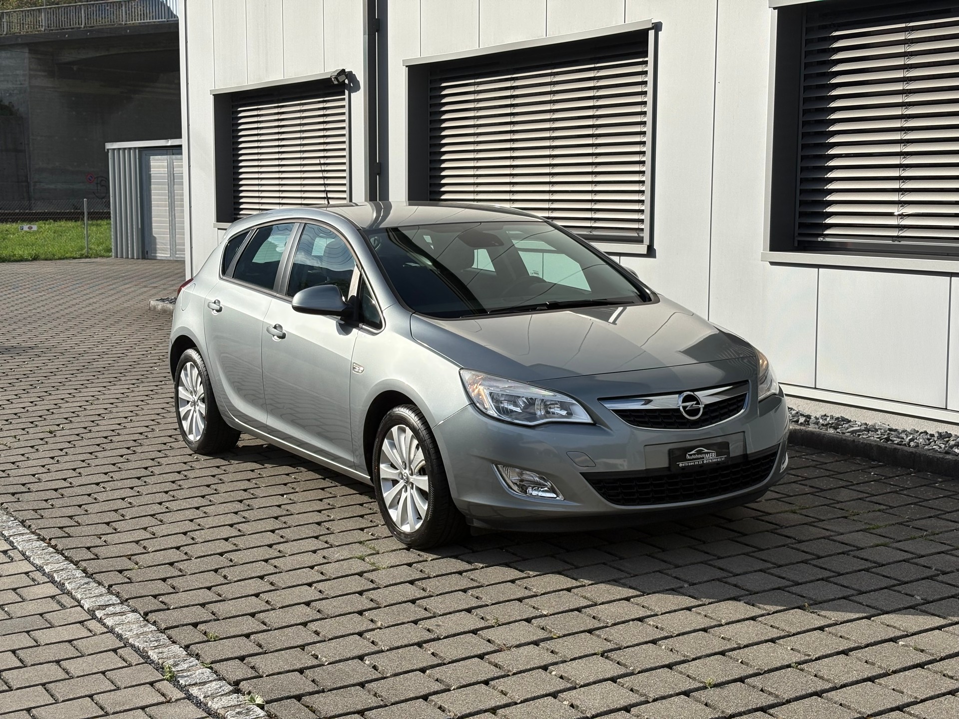 OPEL Astra 1.4i 16V Turbo Frisch ab MFK 10.09.2026 & Service-image-3
