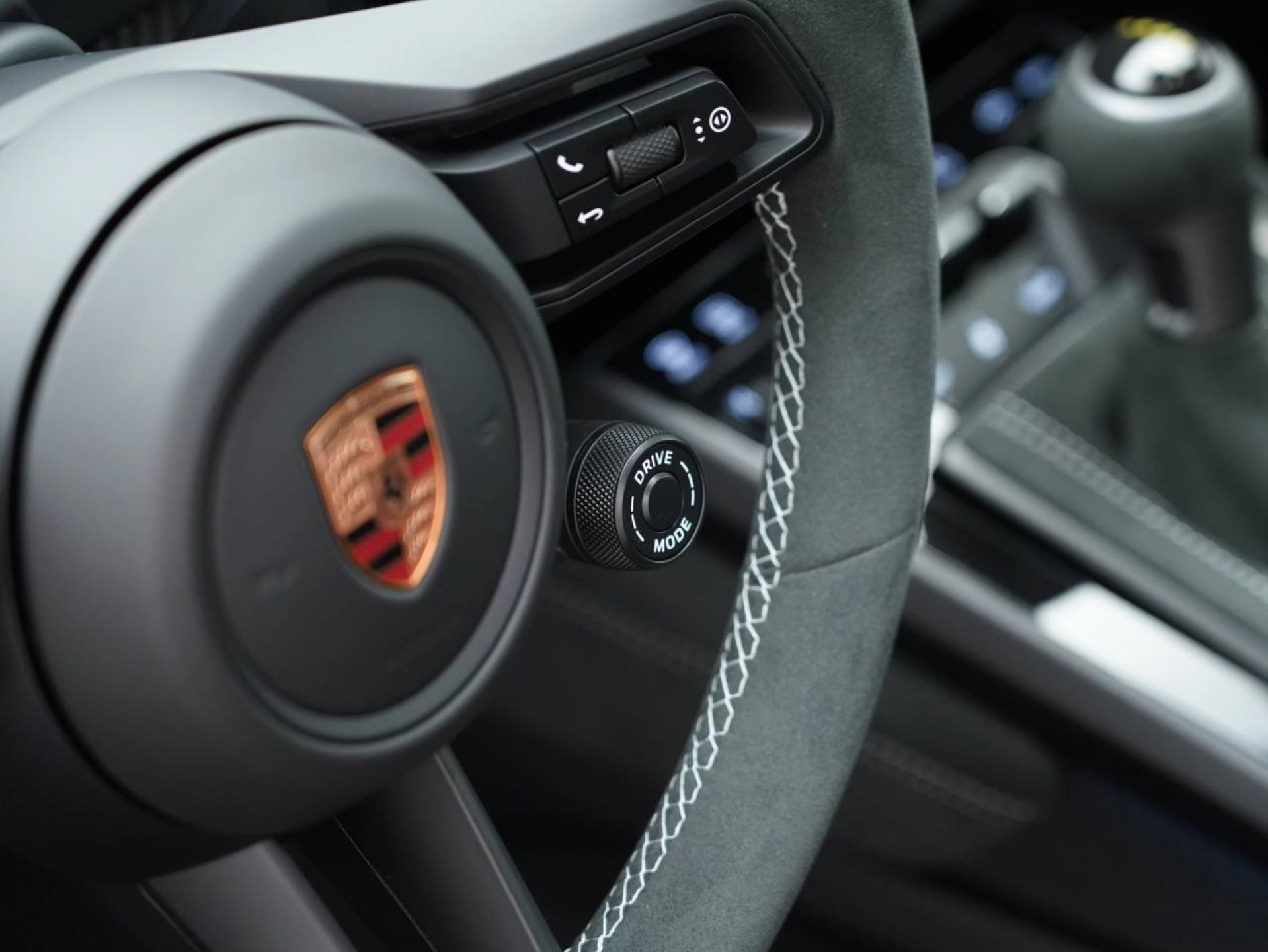 PORSCHE 911 GT3-image-27