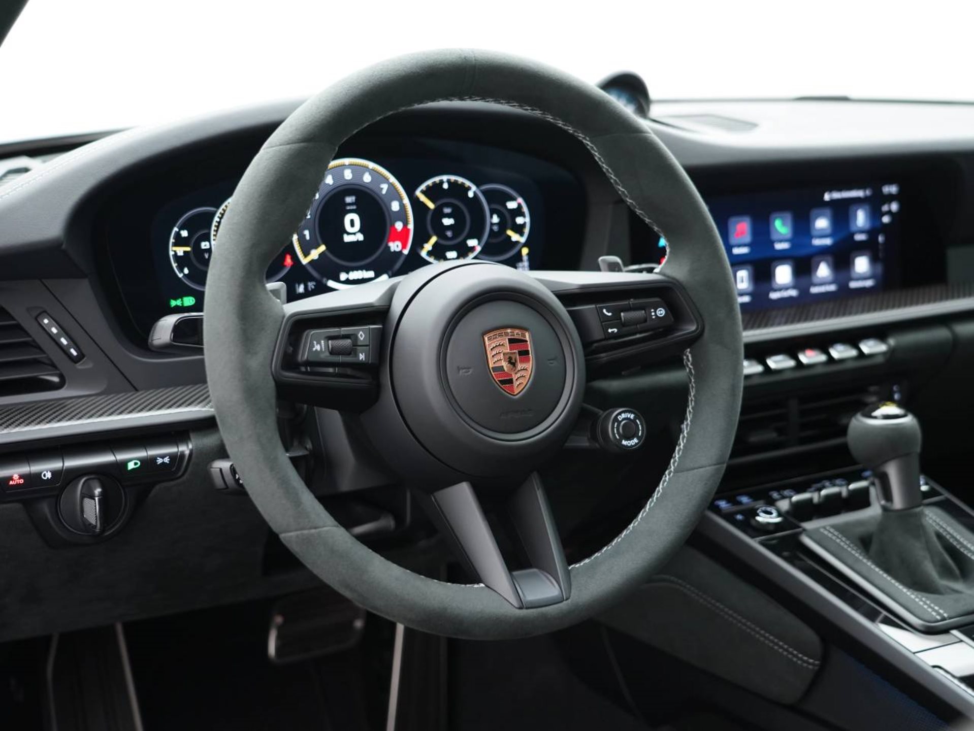 PORSCHE 911 GT3-image-15