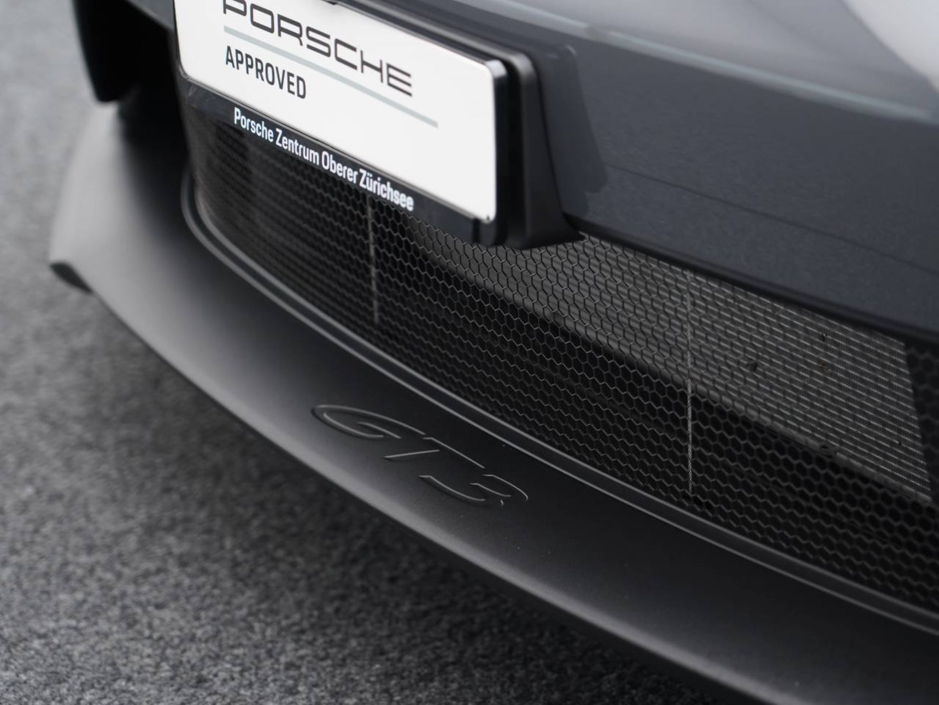 PORSCHE 911 GT3-image-30