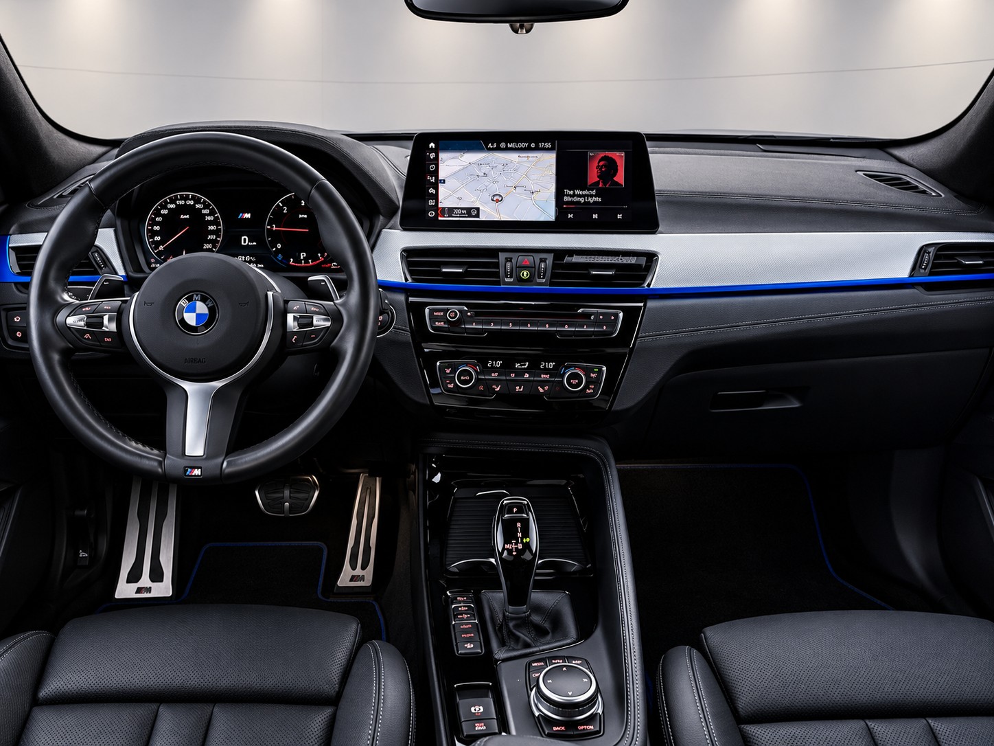 BMW X2 xDrive 20i M Sport X-image-12