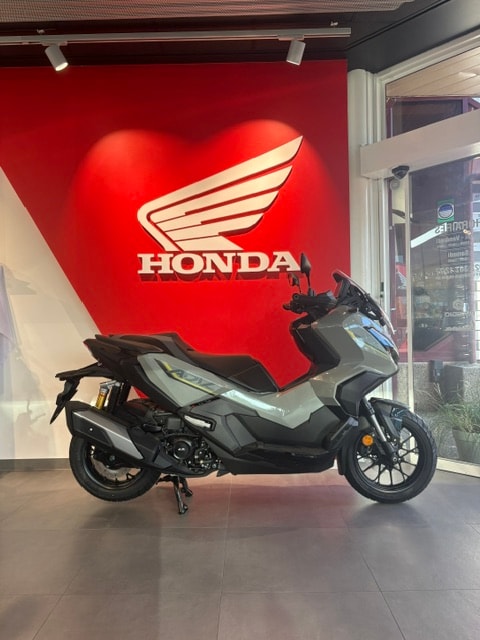 HONDA ADV 350-image-1