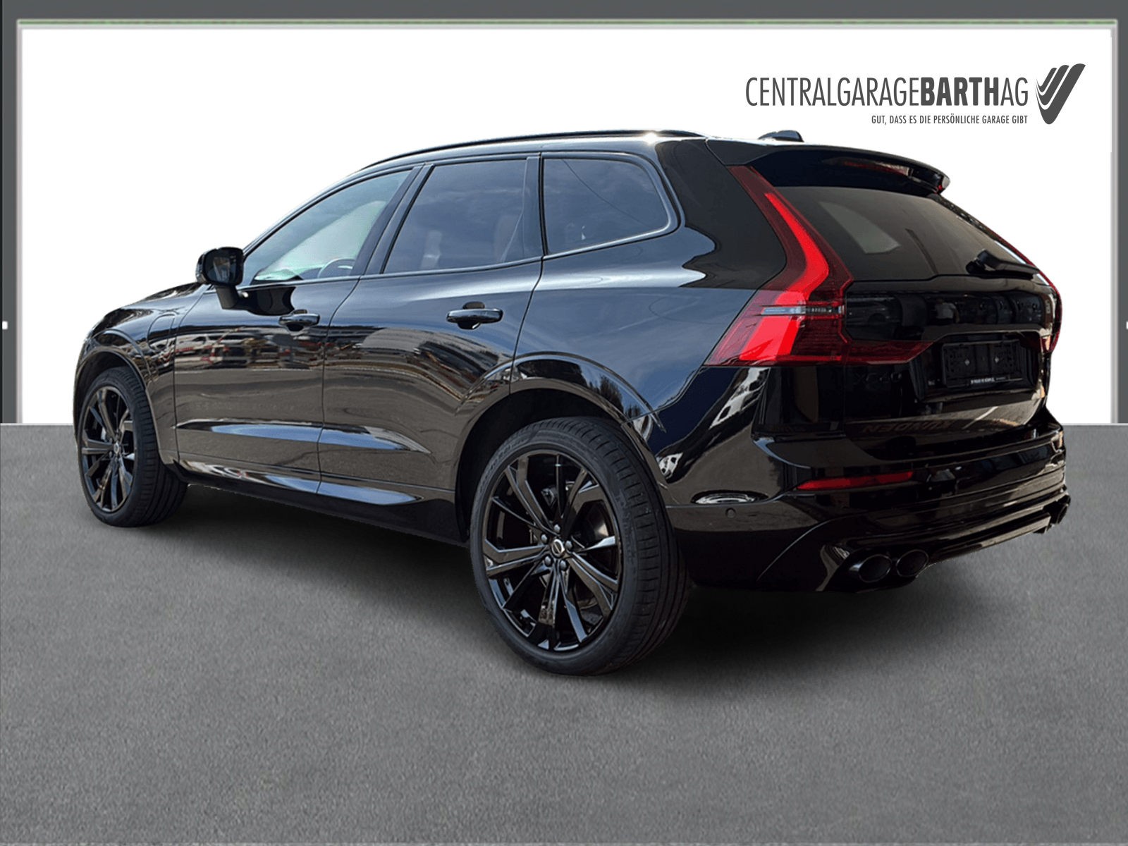VOLVO XC60 2.0 T6 TE Black Edition eAWD-showroom-element-3