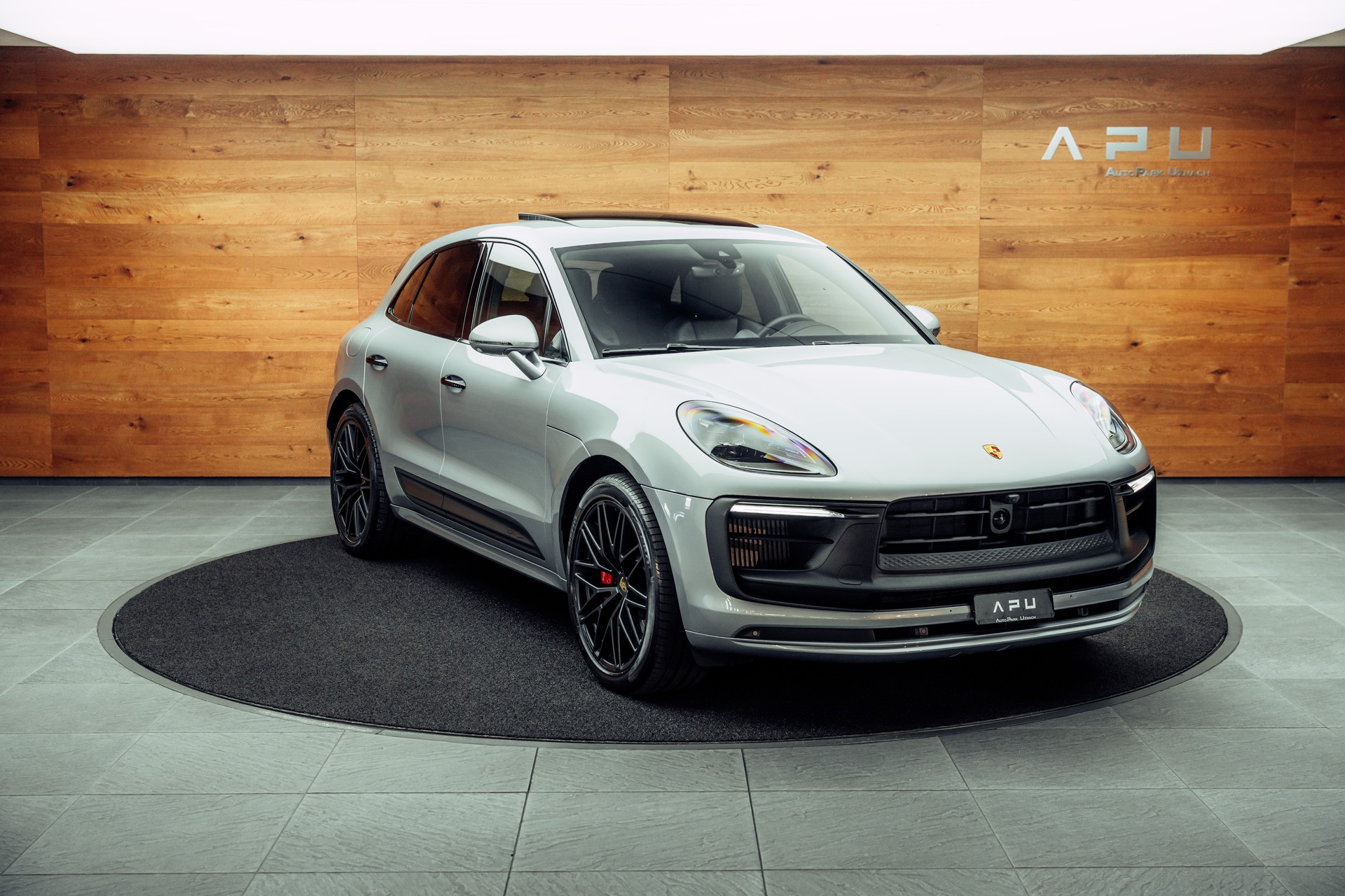 PORSCHE Macan GTS PDK Dolomitsilber