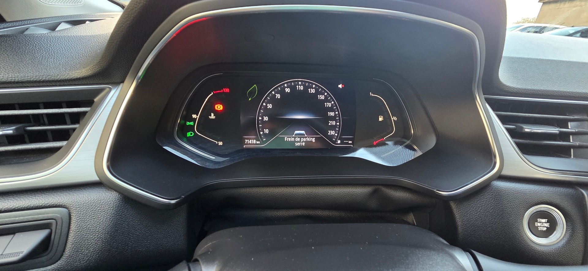 RENAULT Captur 1.3 TCe EDC Intens EDC-image-11