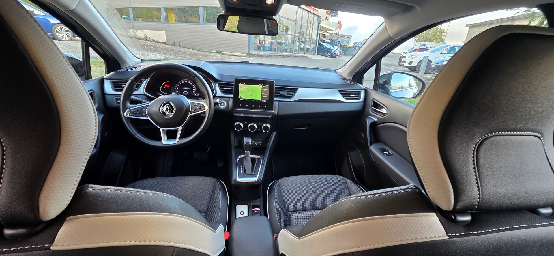 RENAULT Captur 1.3 TCe EDC Intens EDC-image-13