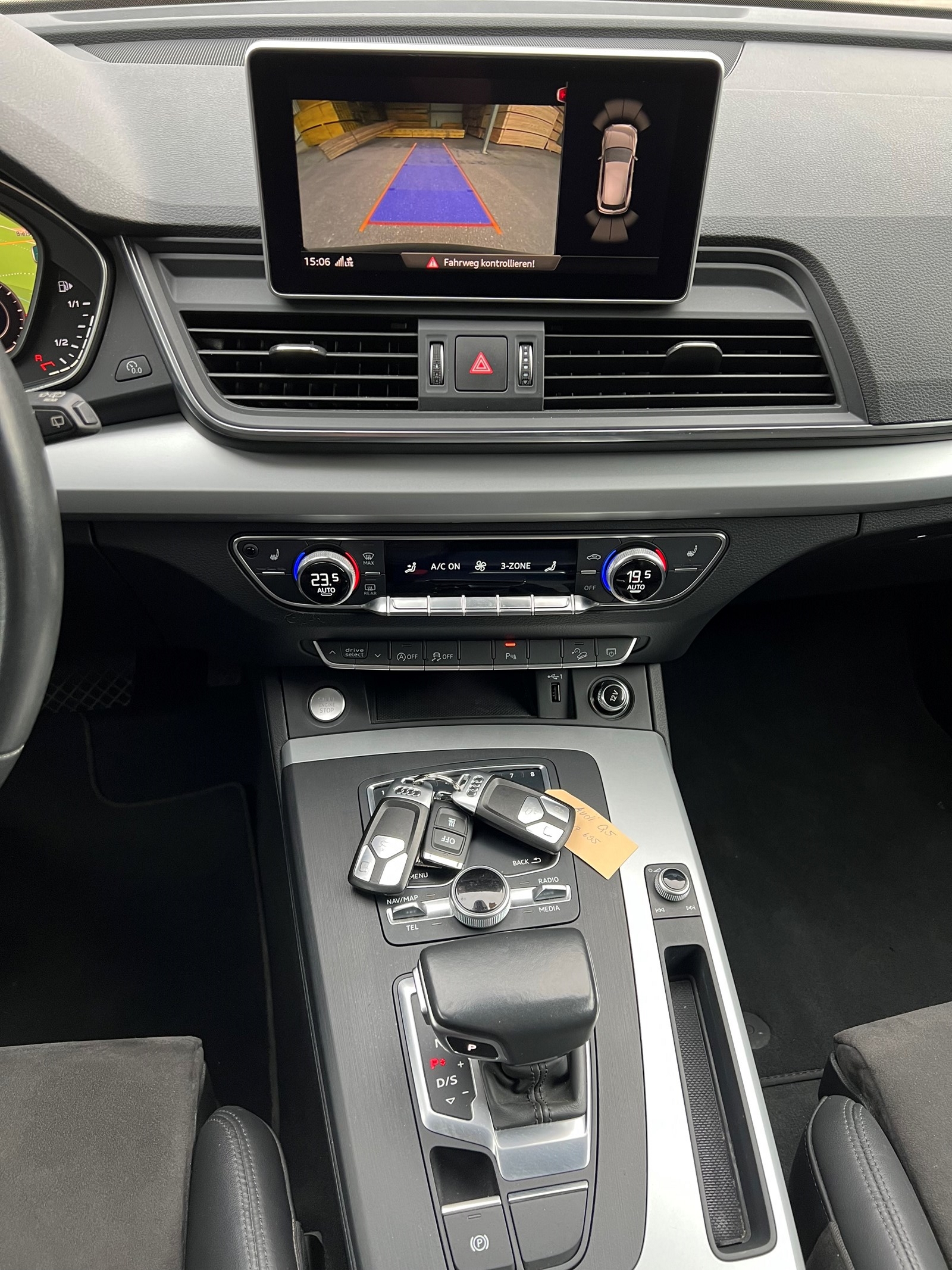 AUDI Q5 50 TDI quattro tiptronic-image-13