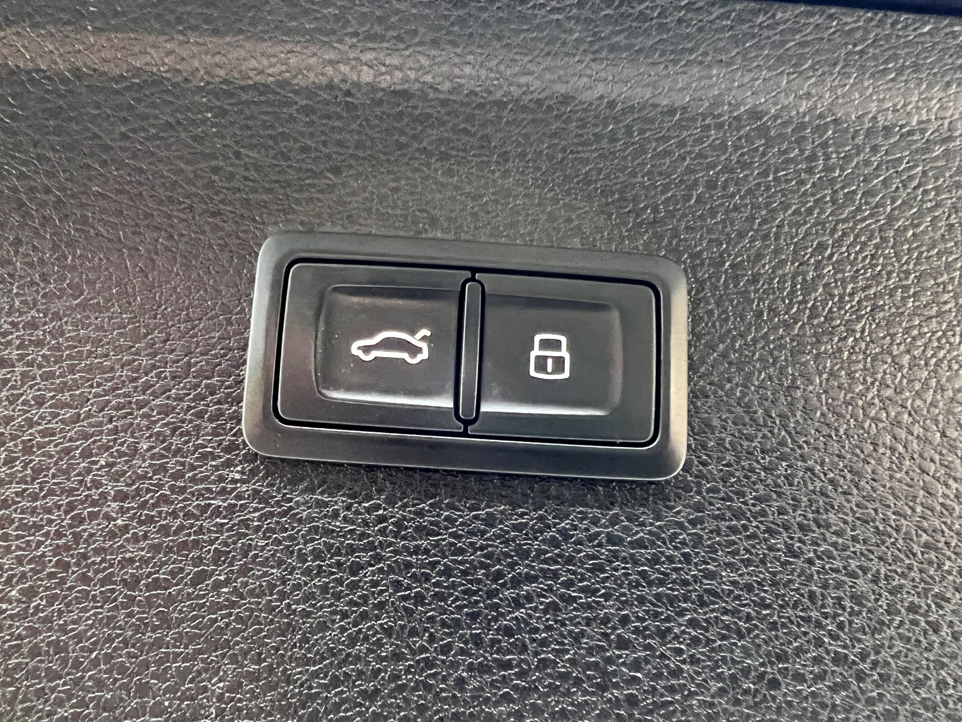 AUDI Q5 50 TDI quattro tiptronic-image-6