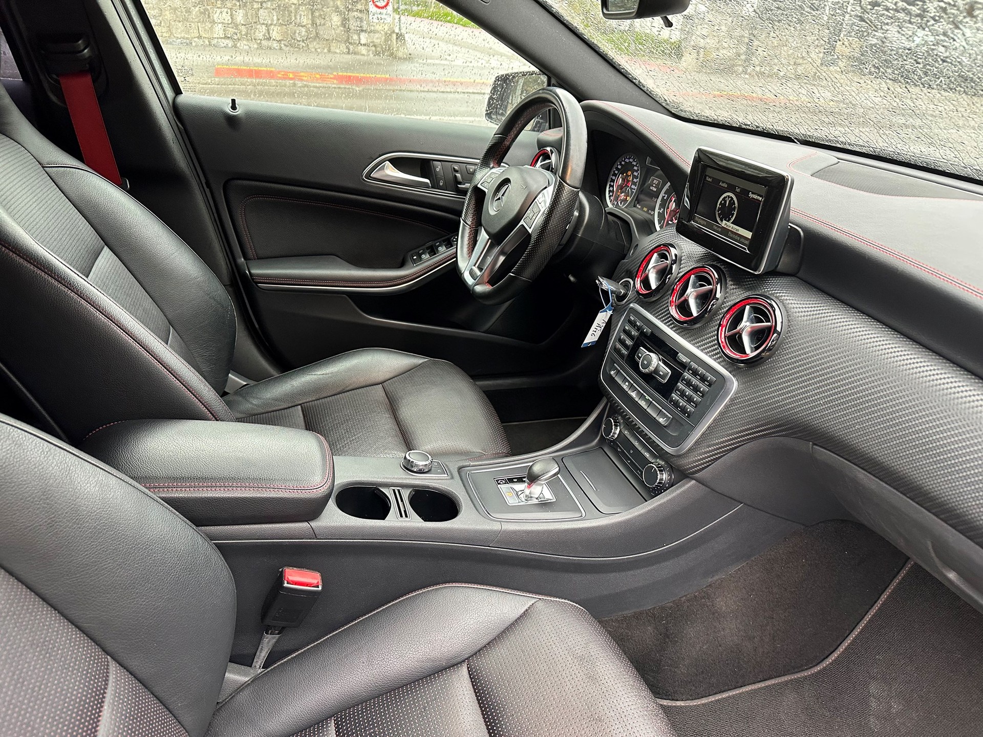 MERCEDES-BENZ A 45 AMG 4Matic Speedshift 7G-DCT-image-13