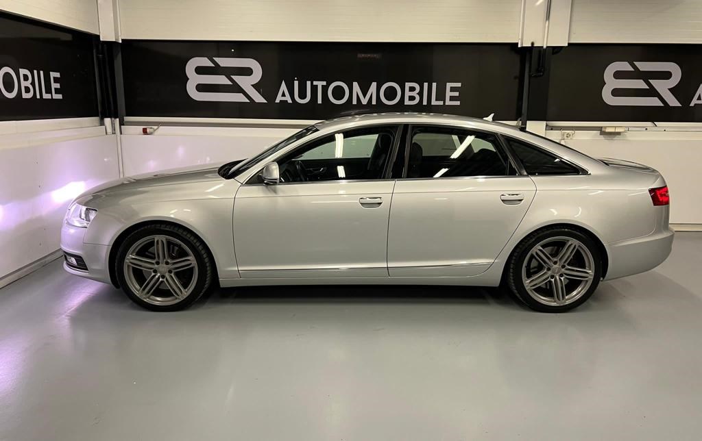 AUDI A6 4.2 V8 FSI quattro tiptronic-image-7