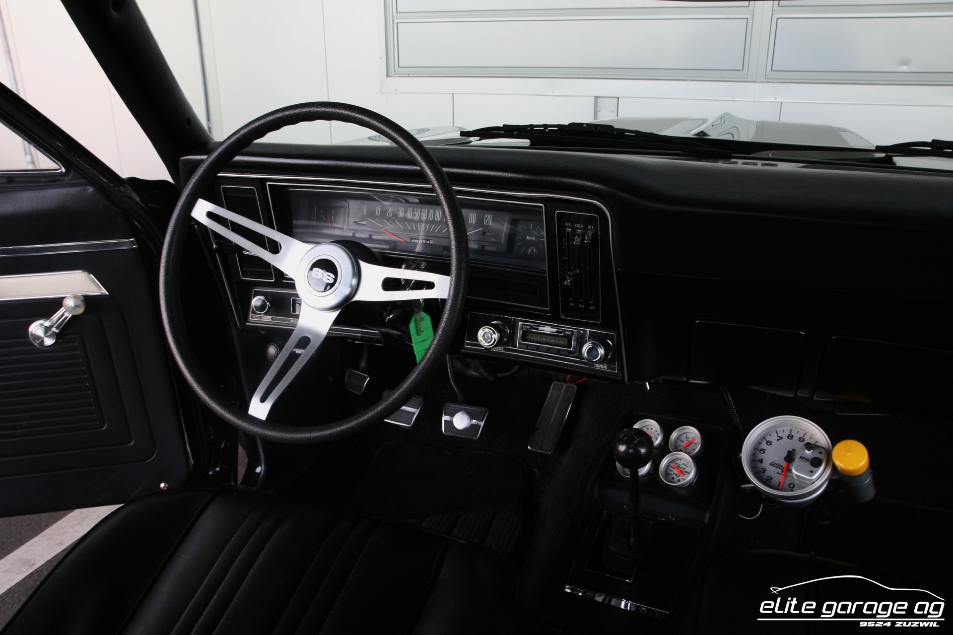 CHEVROLET Nova SS-image-13
