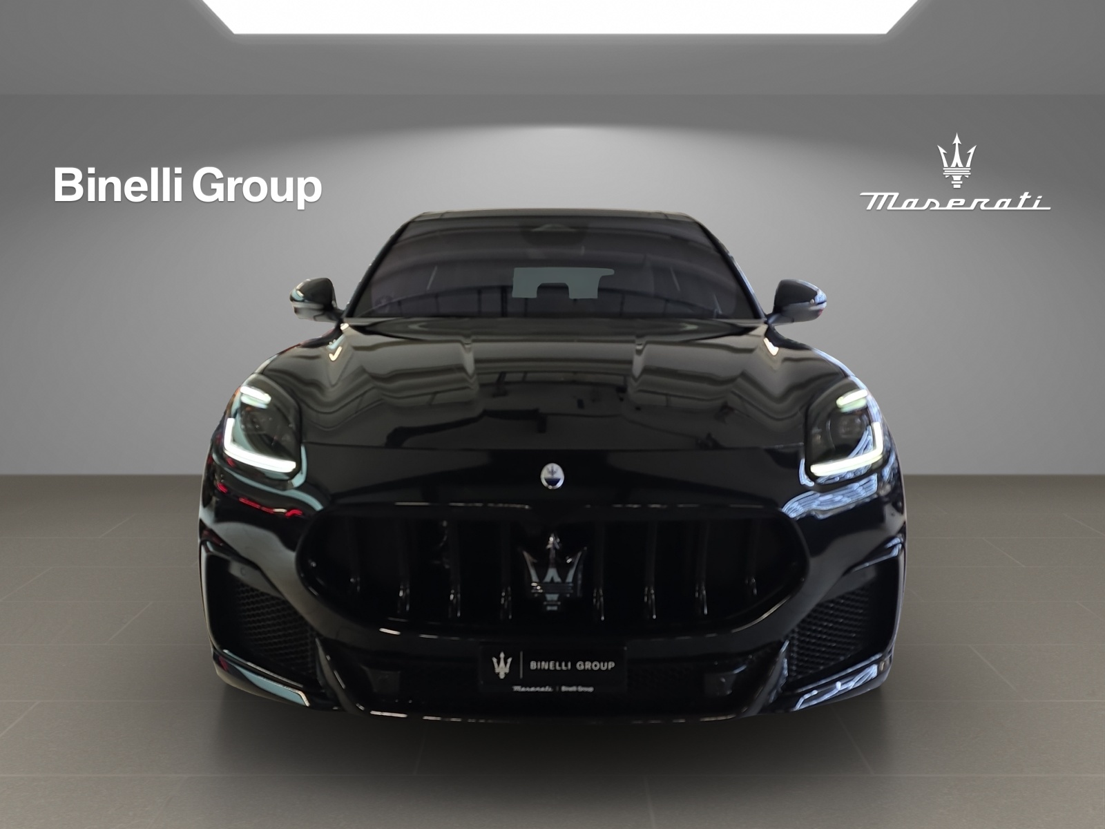 MASERATI Grecale 3.0 Trofeo Automatica-showroom-element-2