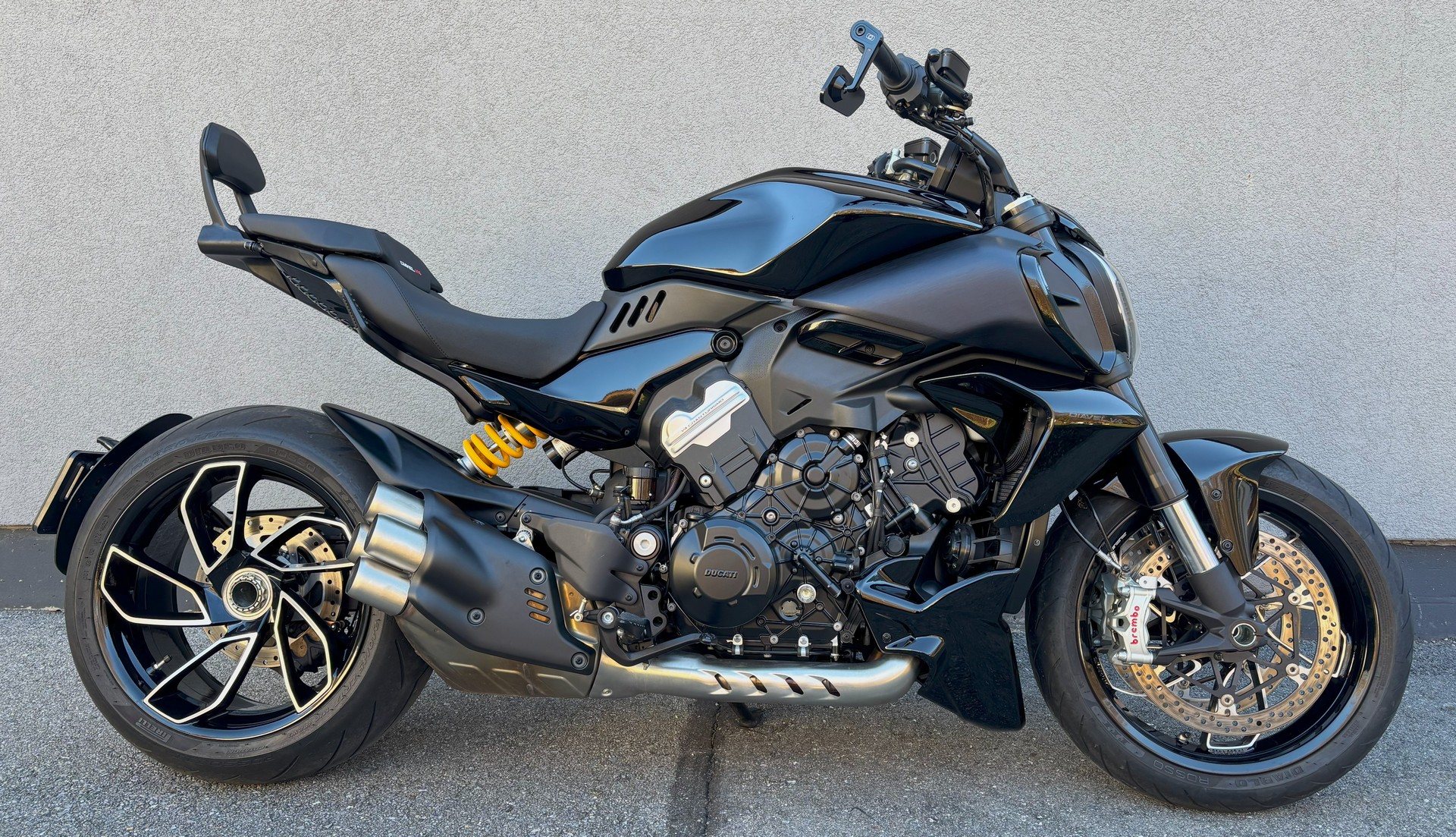 DUCATI Diavel V4-image-0