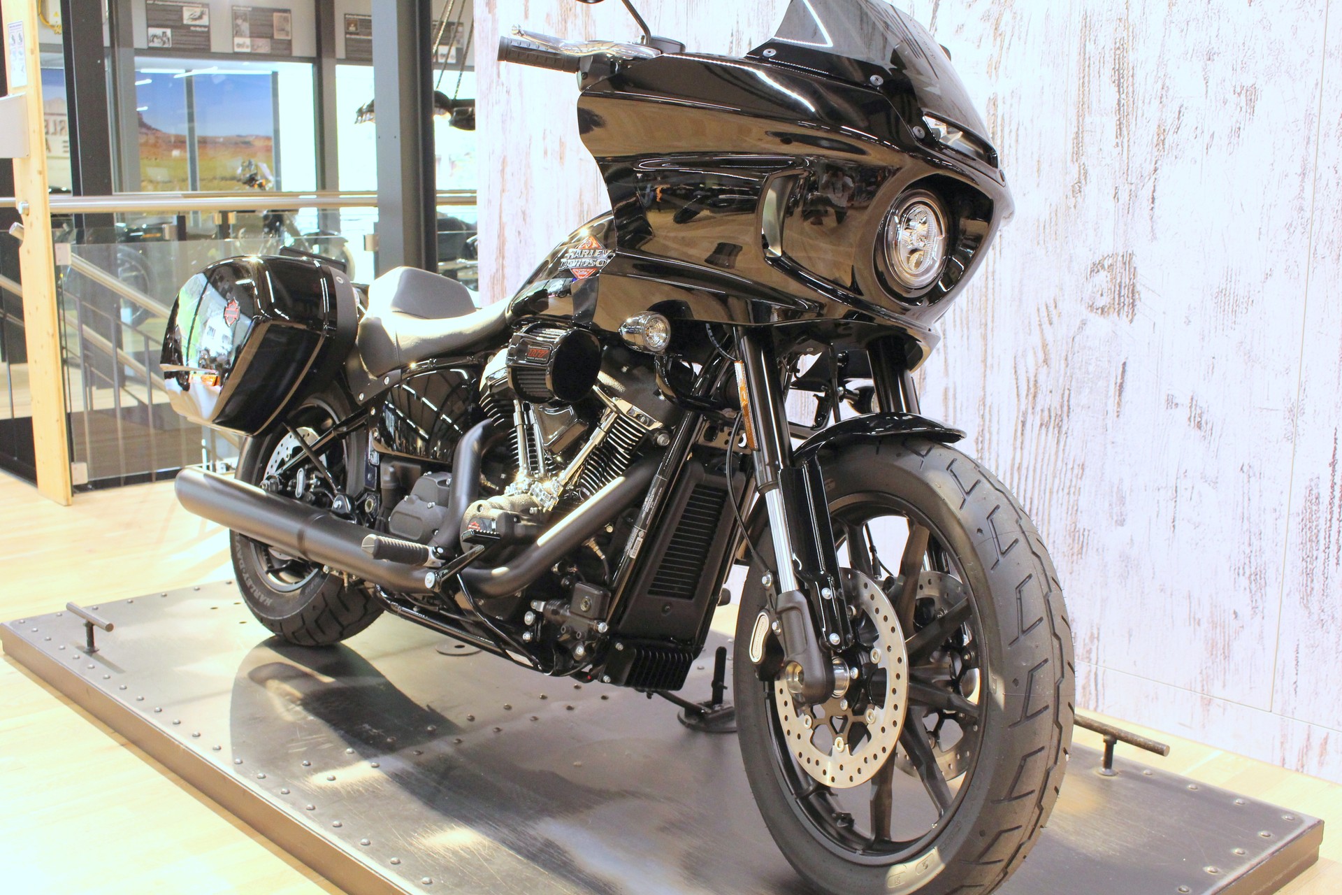 HARLEY-DAVIDSON FXLRST Low Rider ST-image-2