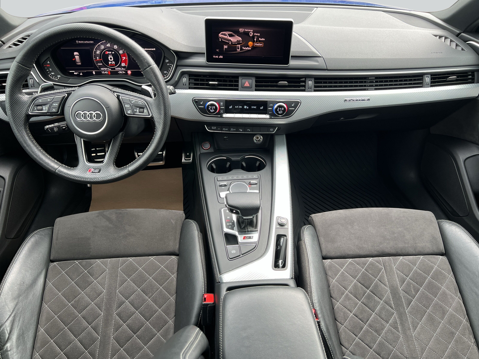 AUDI RS4 Avant 2.9 TFSI quattro tiptronic-image-11