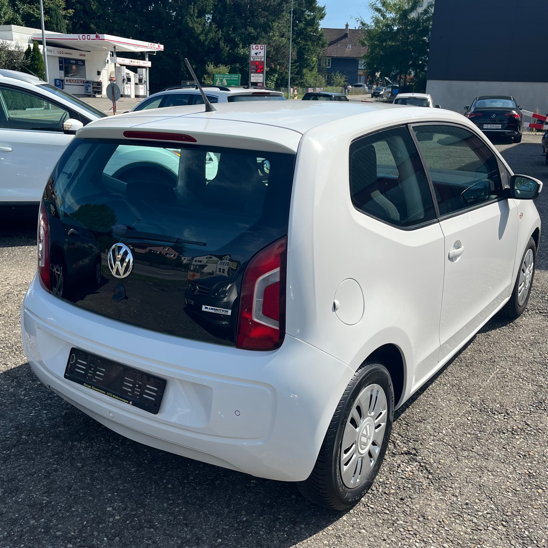 VW Up 1.0 BMT move up-image-1