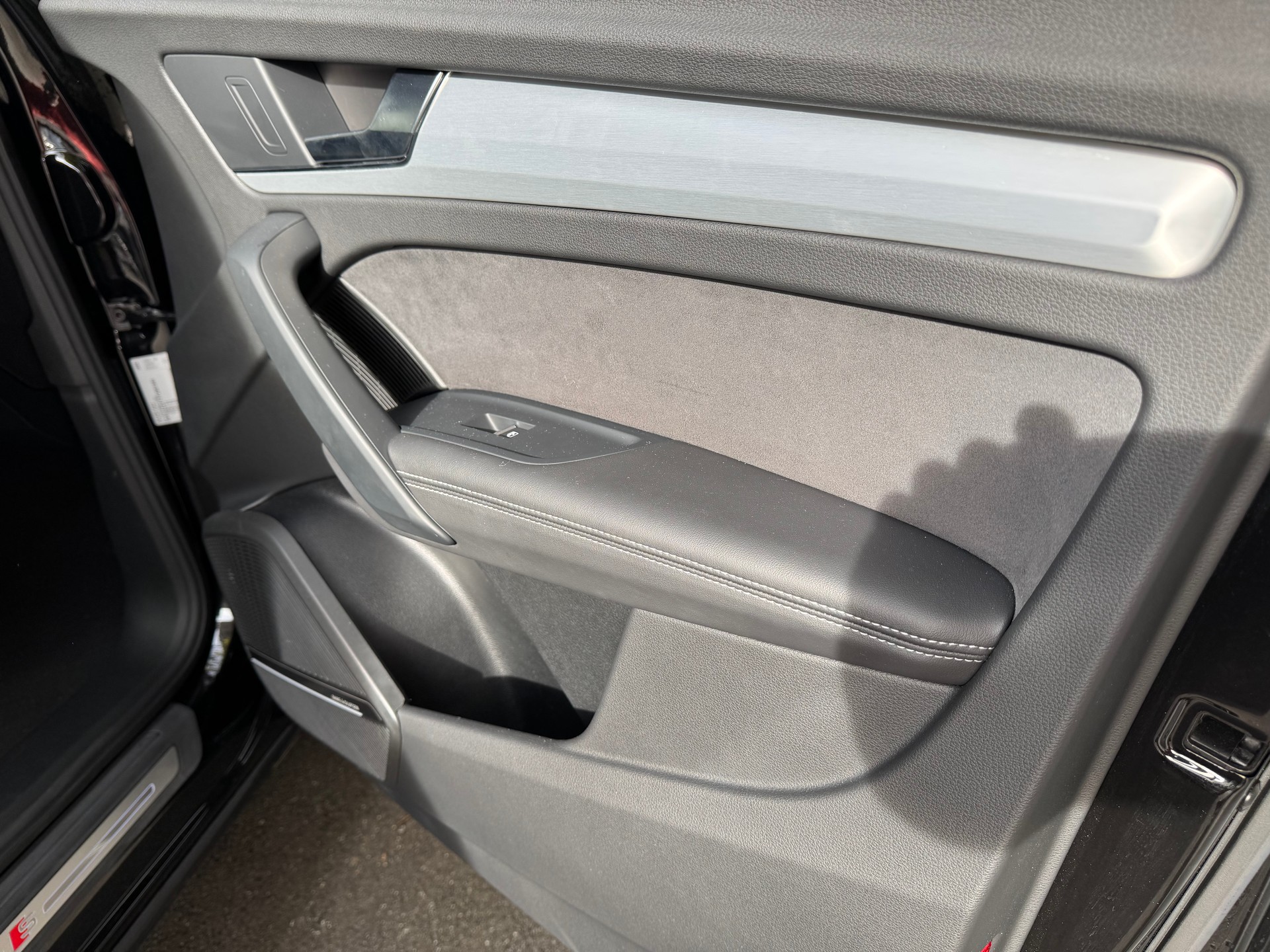 AUDI SQ5 TDI quattro tiptronic-image-9