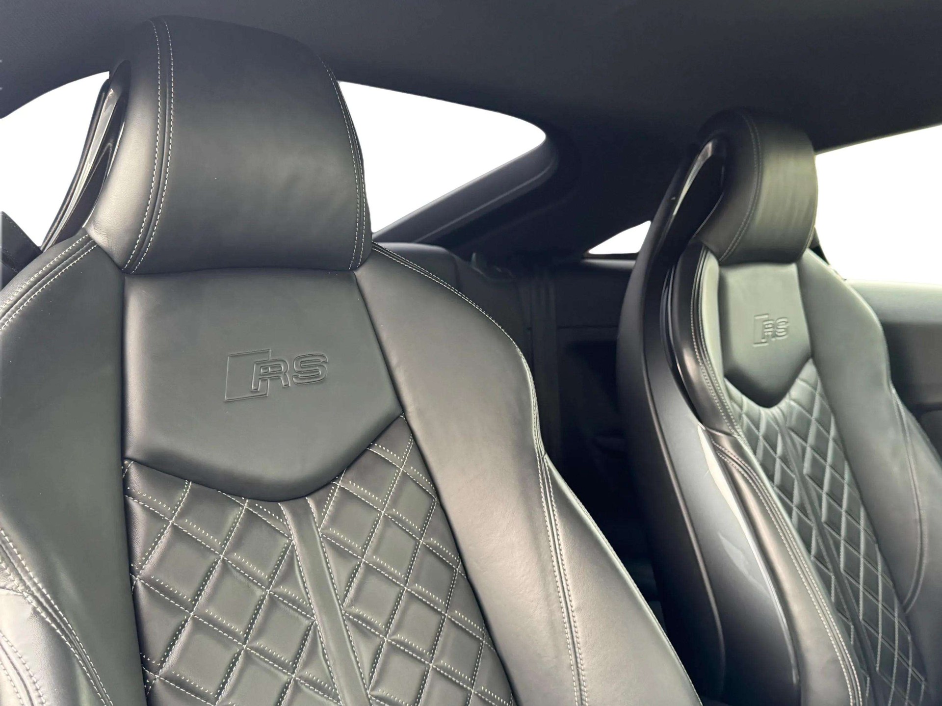 AUDI TT RS Coupé 2.5 TFSI quattro S-tronic OHNE OPF / ABT 460 PS-image-18