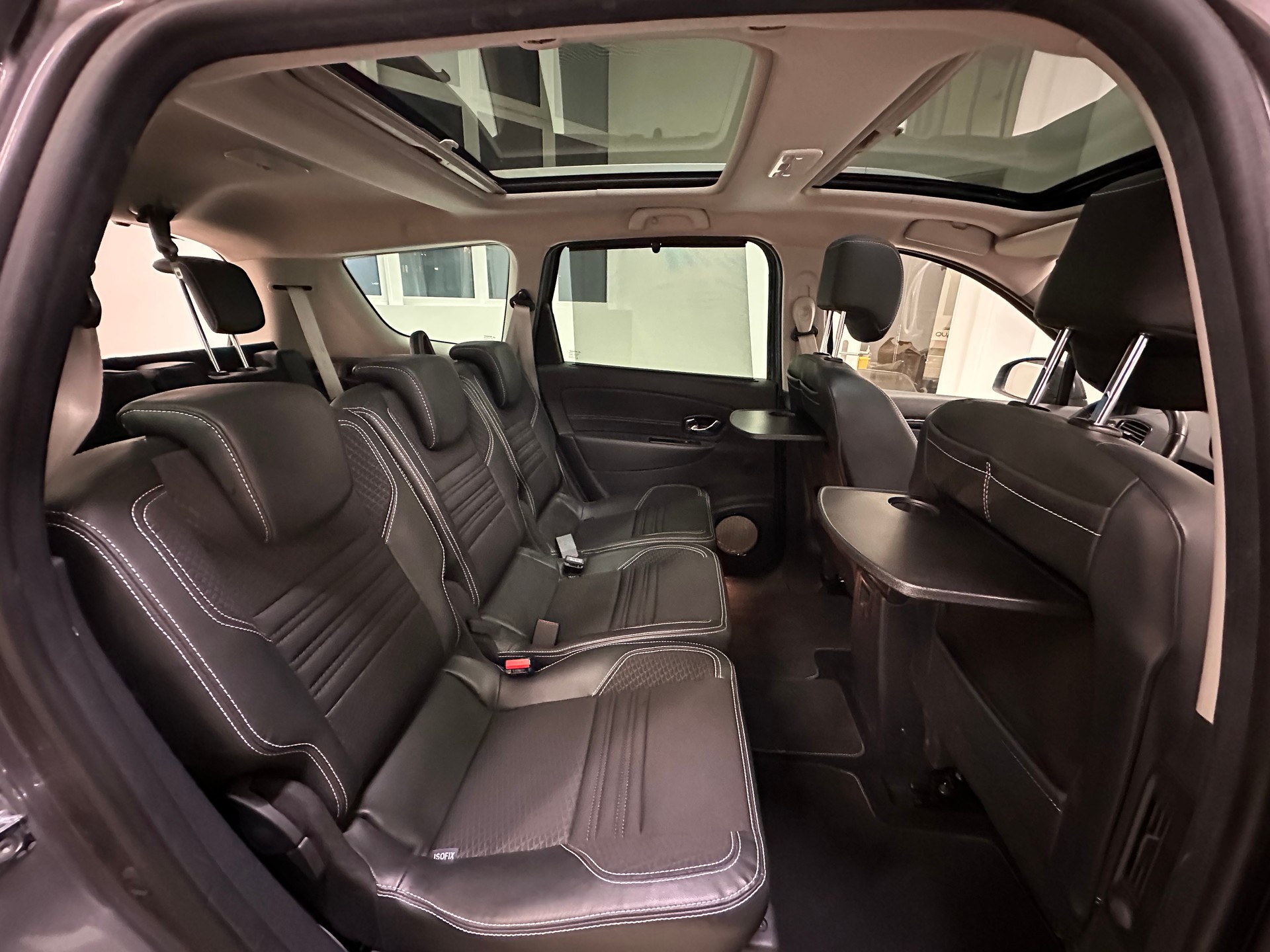 RENAULT Grand Scénic 1.6 dCi Bose-image-13