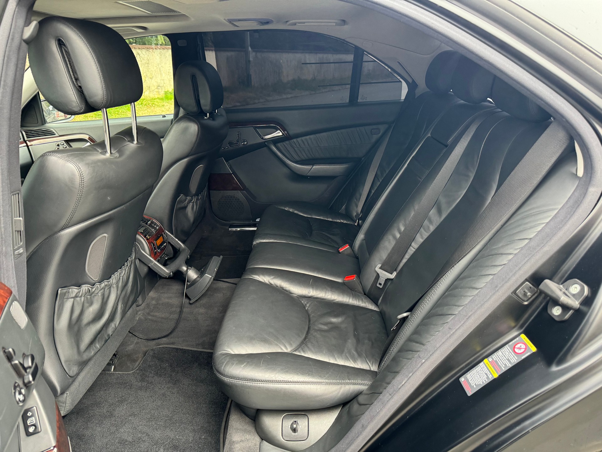MERCEDES-BENZ S 500 4Matic-image-14