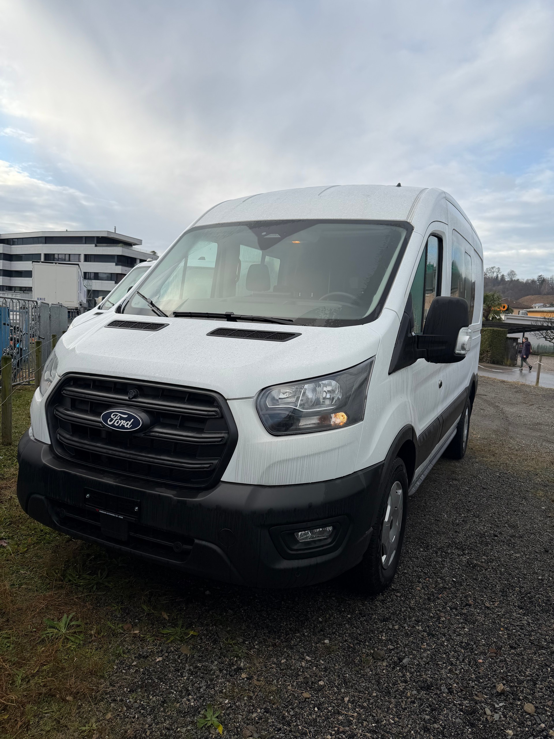 FORD Transit Van DCiV 350 L2 Trend 2.0 TDCi 130 FWD