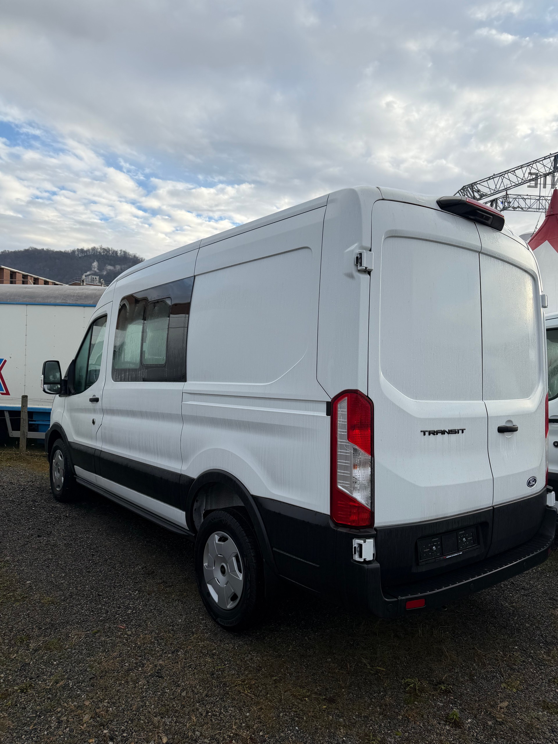 FORD Transit Van DCiV 350 L2 Trend 2.0 TDCi 130 FWD-showroom-element-1