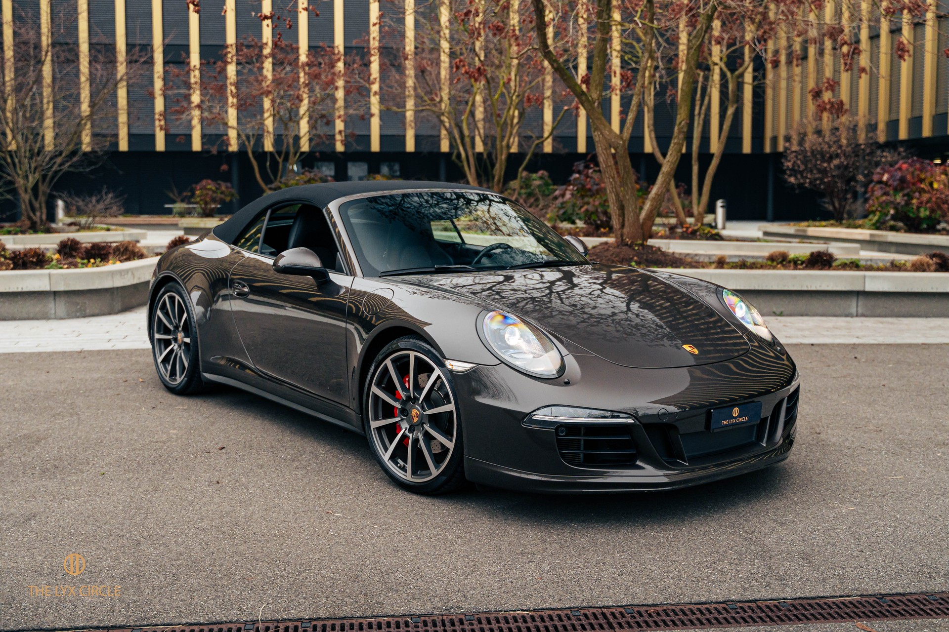 PORSCHE 911 Cabrio Carrera 4S PDK-image-1