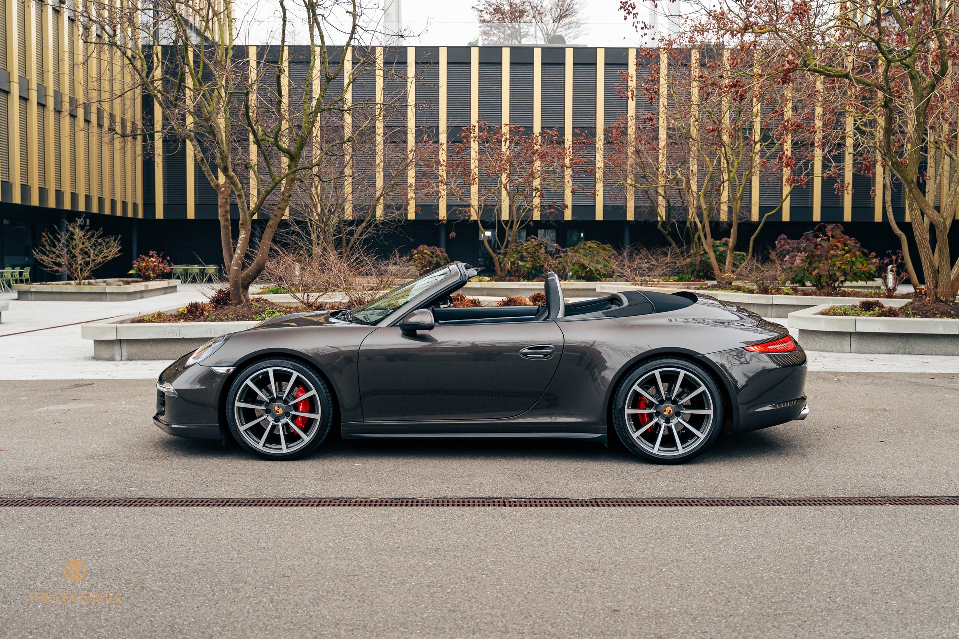 PORSCHE 911 Cabrio Carrera 4S PDK-image-3