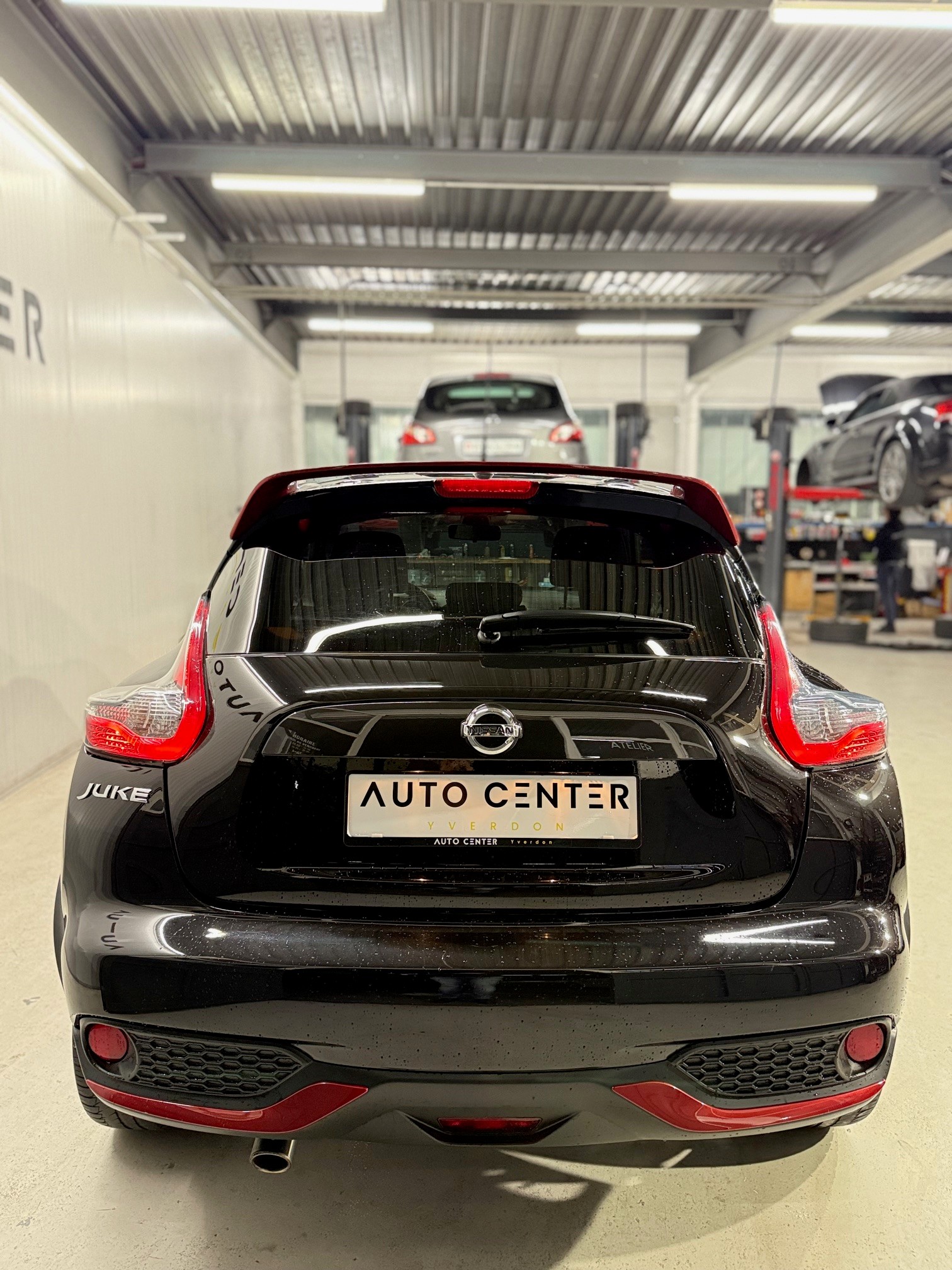 NISSAN Juke 1.6 DIG-T tekna-showroom-element-3
