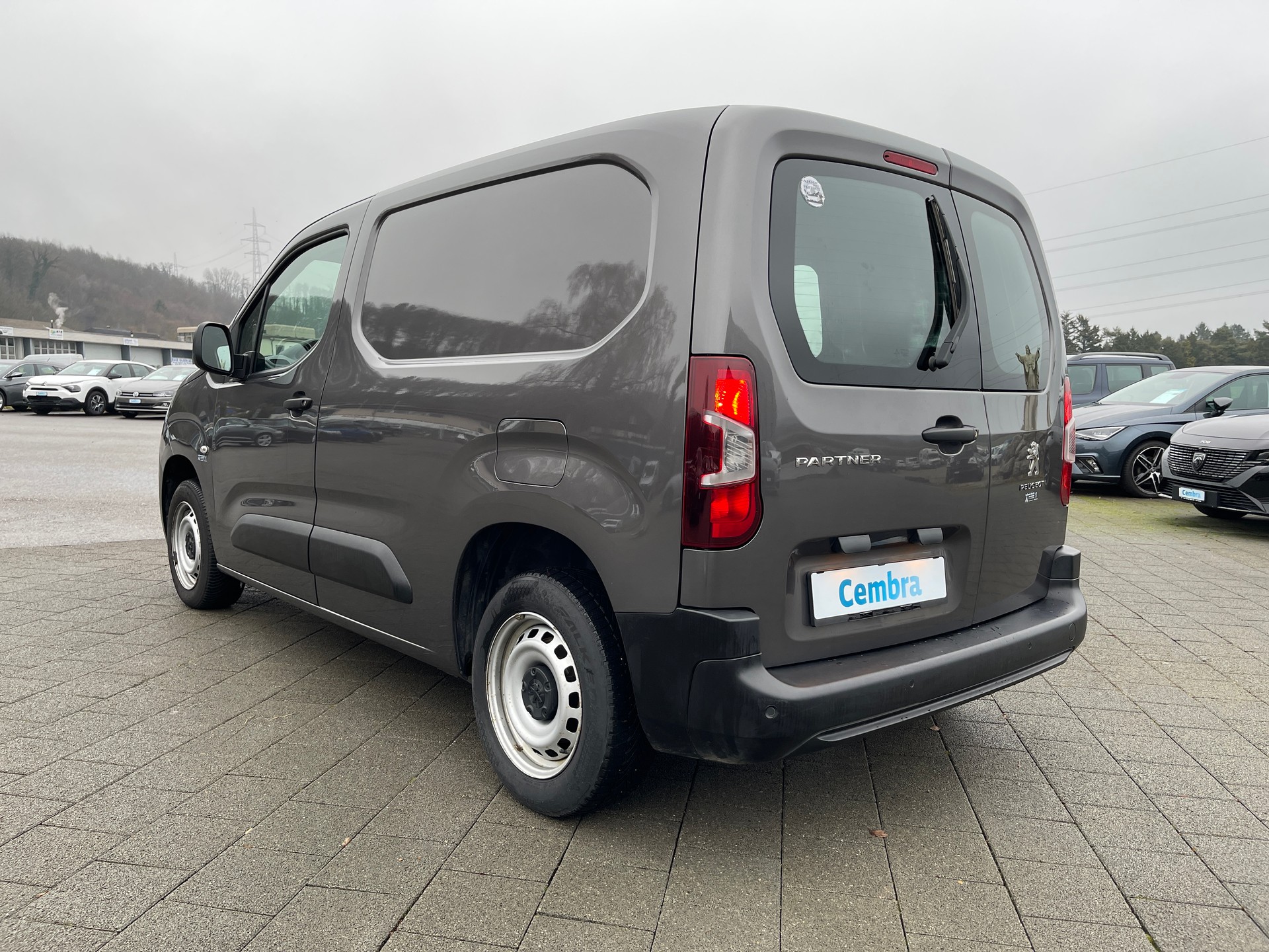 PEUGEOT Partner 1.2 Pure Tech s/s Premium 650kg-image-2