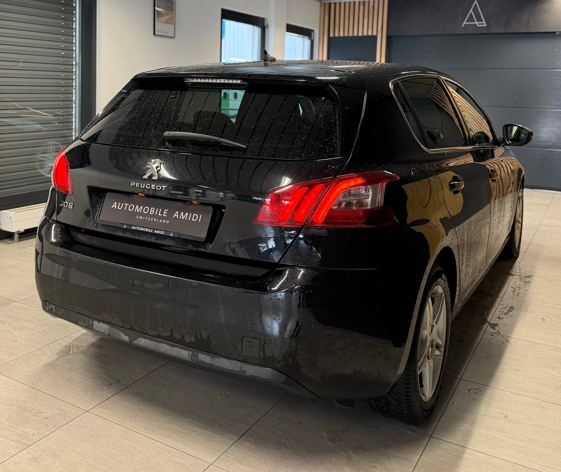 PEUGEOT 308 1.6 THP Allure-showroom-element-3
