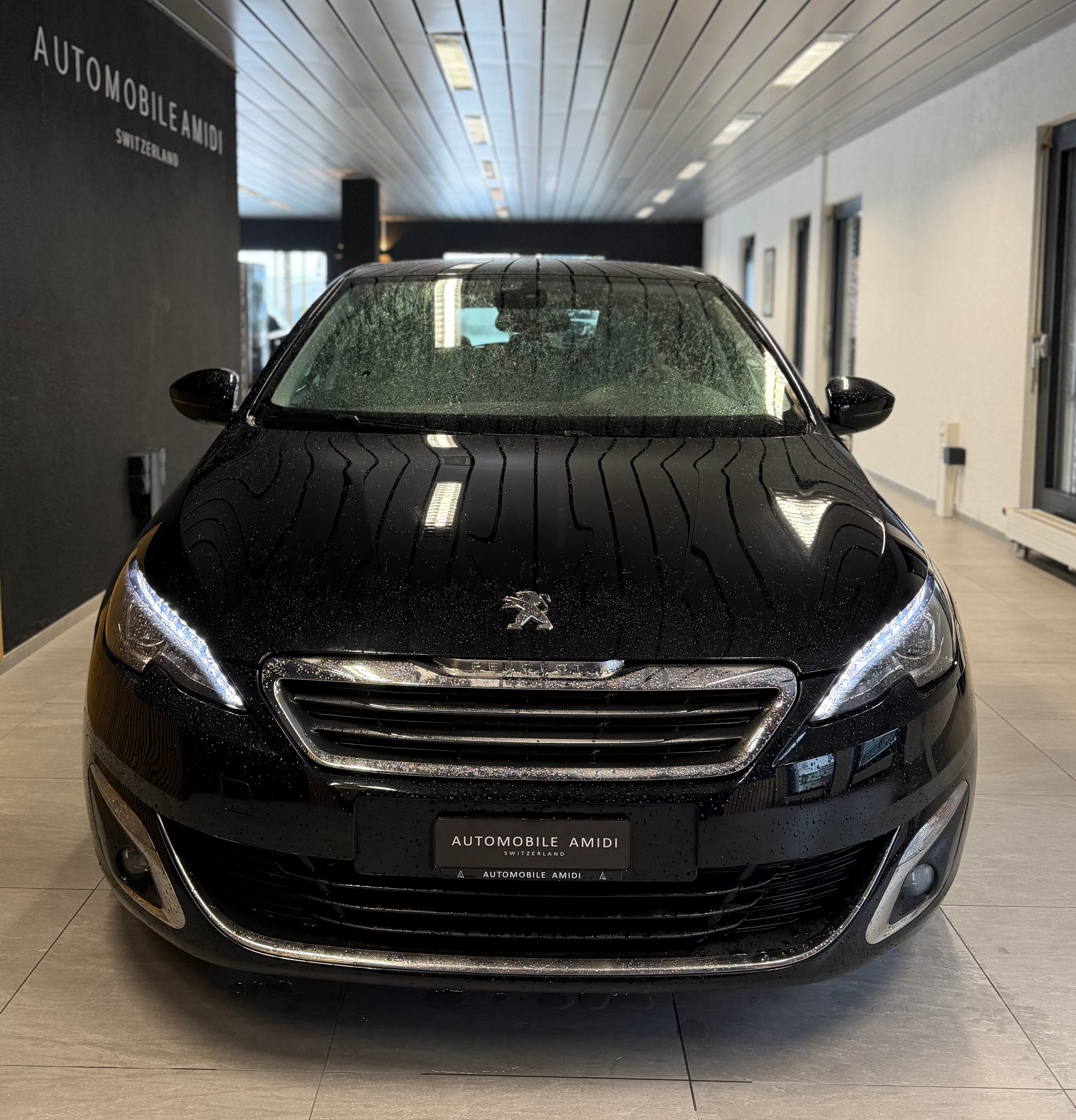 PEUGEOT 308 1.6 THP Allure-showroom-element-1