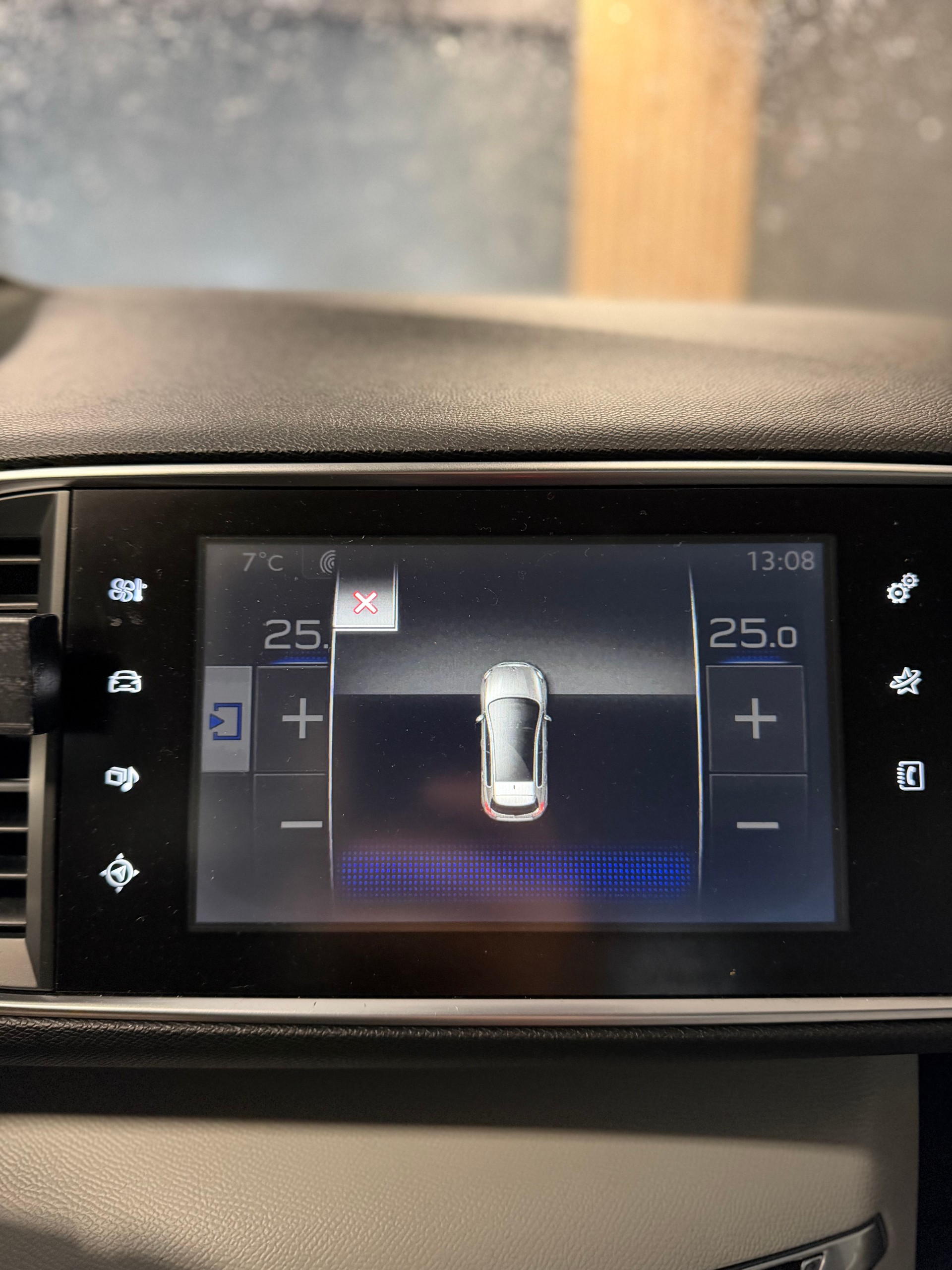 PEUGEOT 308 1.6 THP Allure-image-8