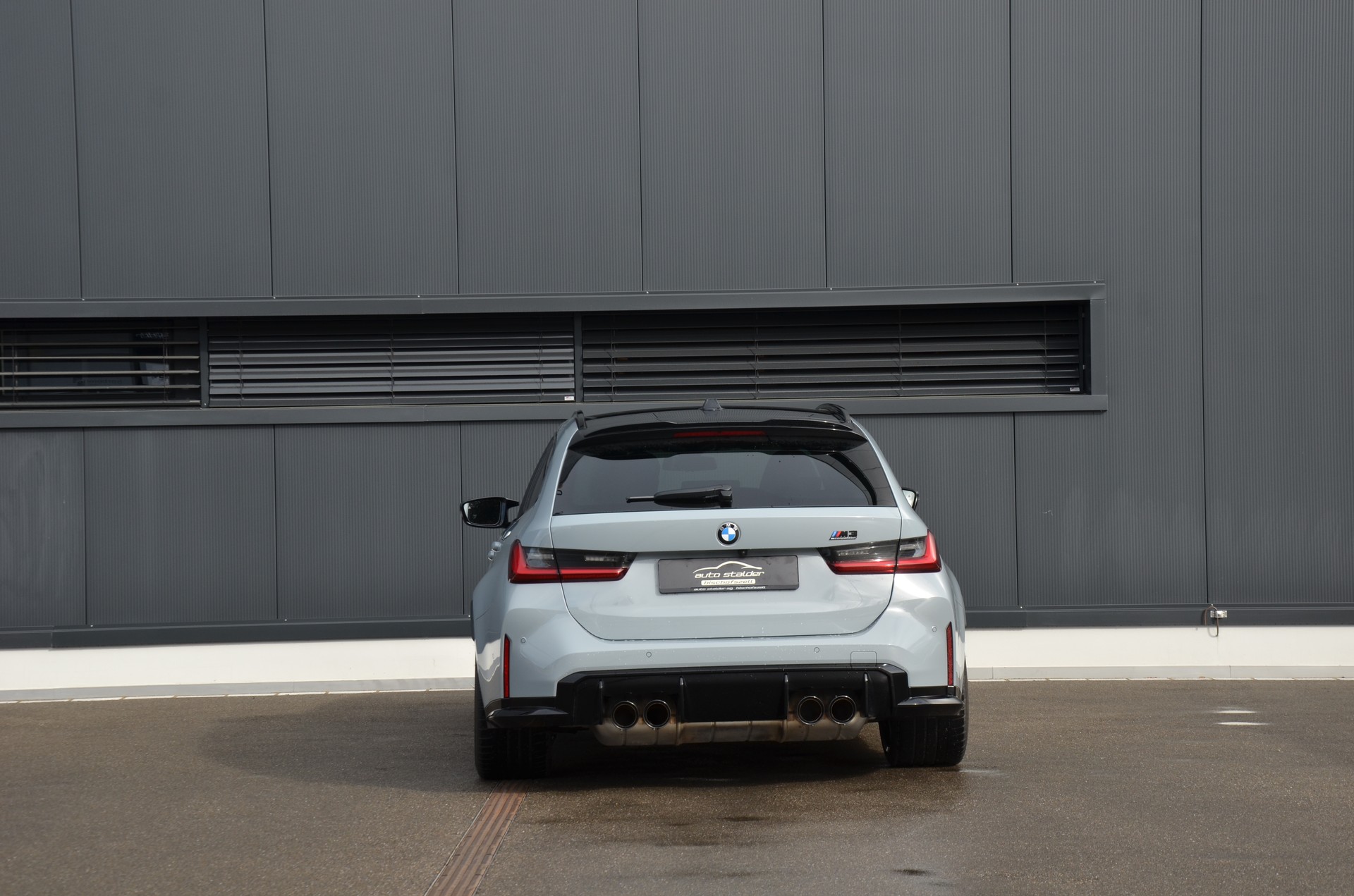 BMW M3 Touring xDrive Competition M-image-7
