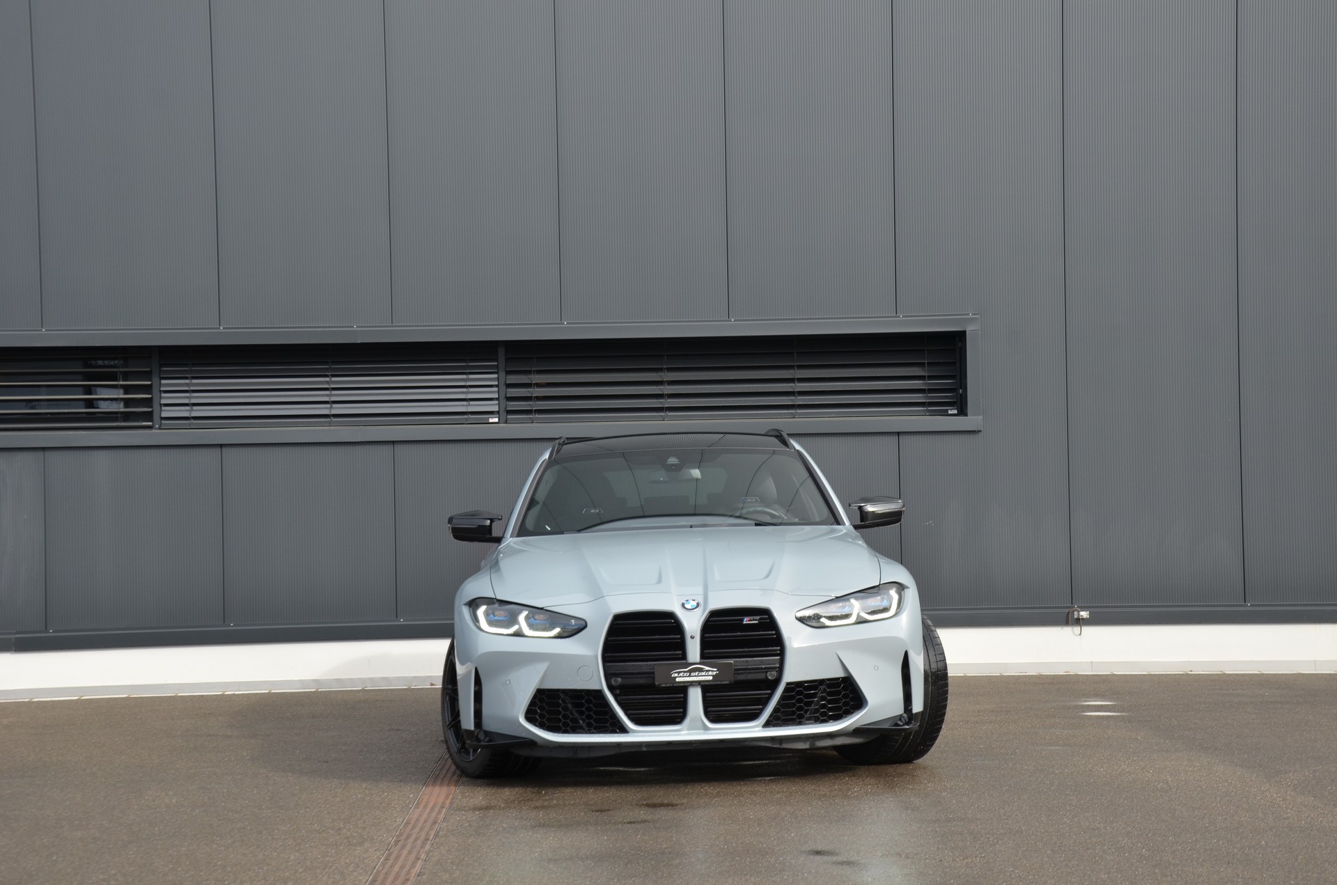BMW M3 Touring xDrive Competition M-image-5