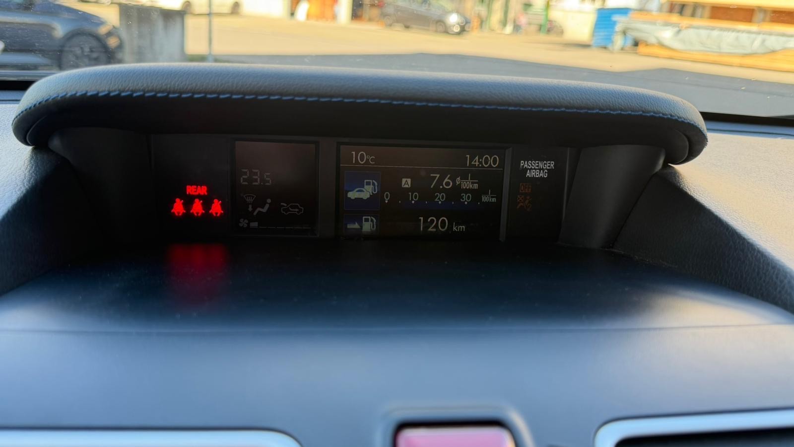SUBARU Levorg 1.6DIT Luxury S AWD Lineartronic-image-18